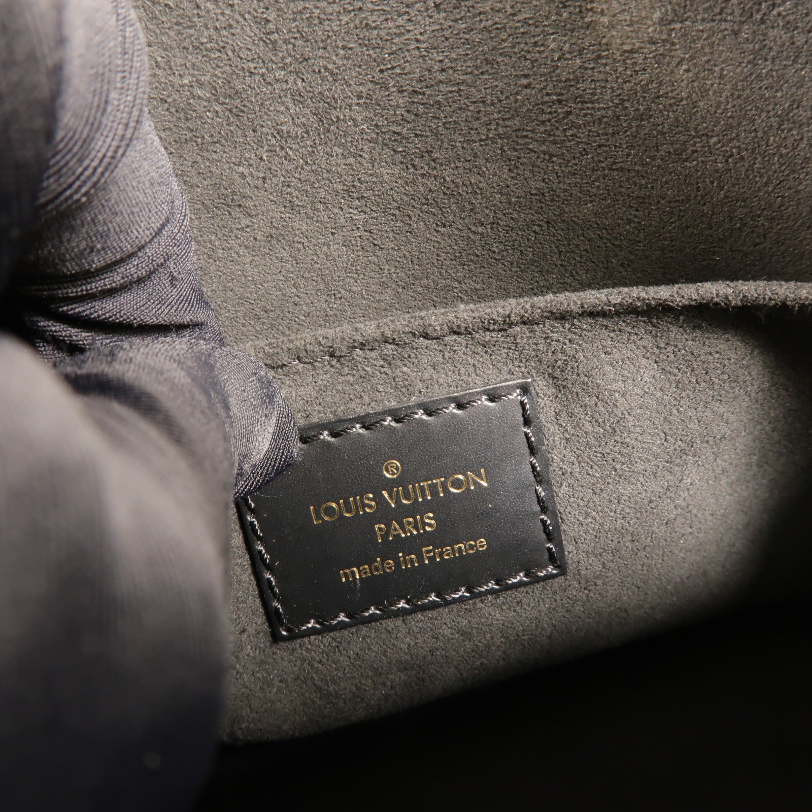 LOUIS VUITTON Epi Alma Mini肩背袋
