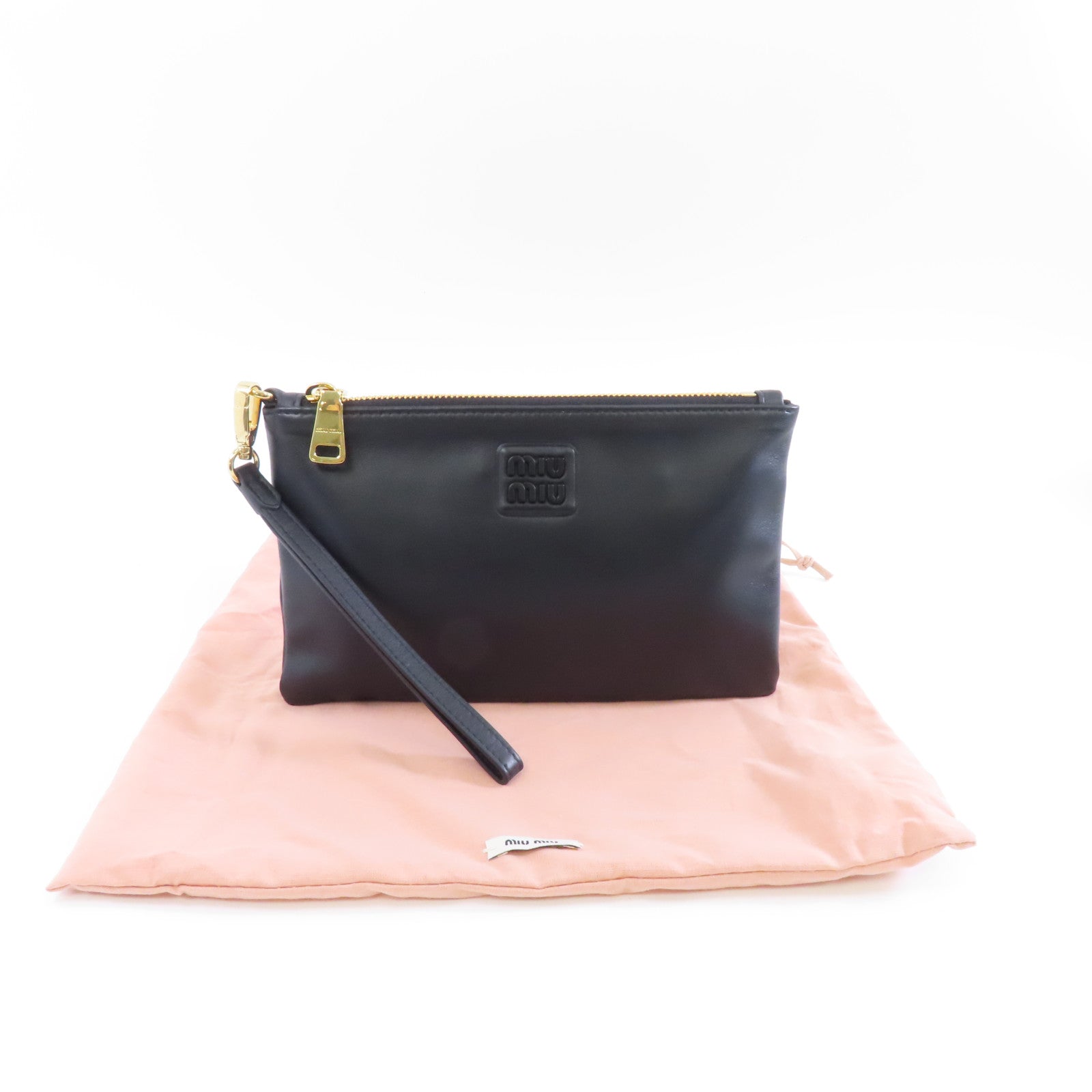 Miu Miu 牛皮皮革Clutch Bag金扣手拿包黑色