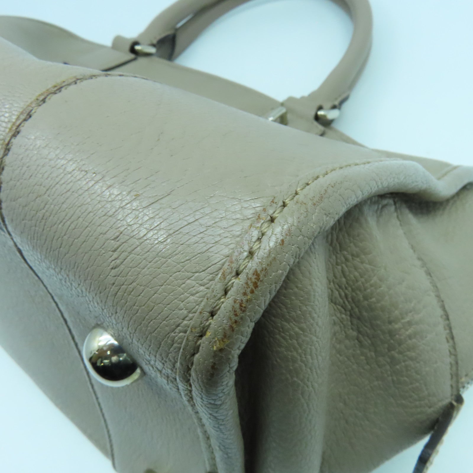 LOEWE **【激減優惠】牛皮皮革Handbag銀扣手挽袋灰色