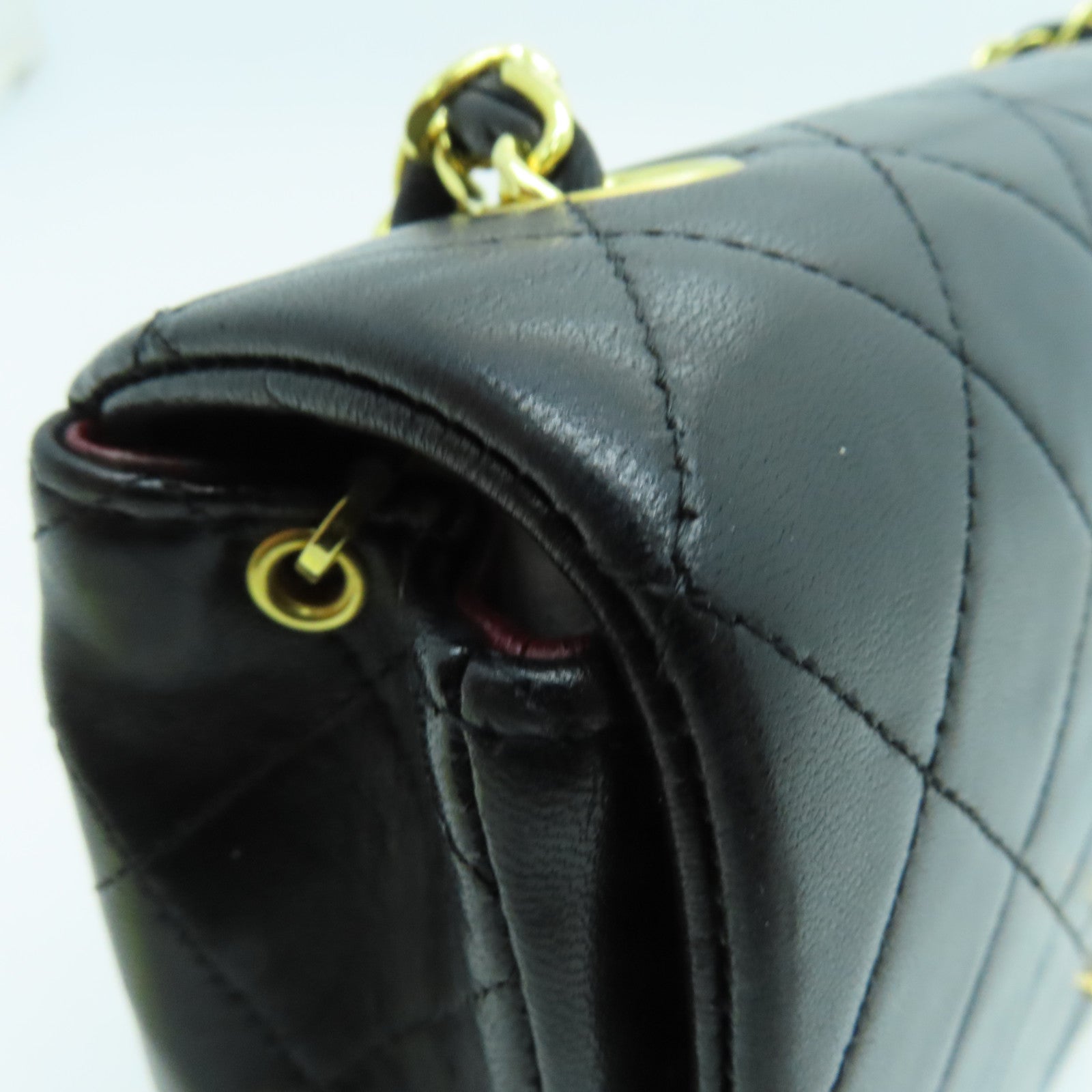 CHANEL 【激減優惠】菱格羊皮皮革Chain Shoulder金扣肩背袋黑色