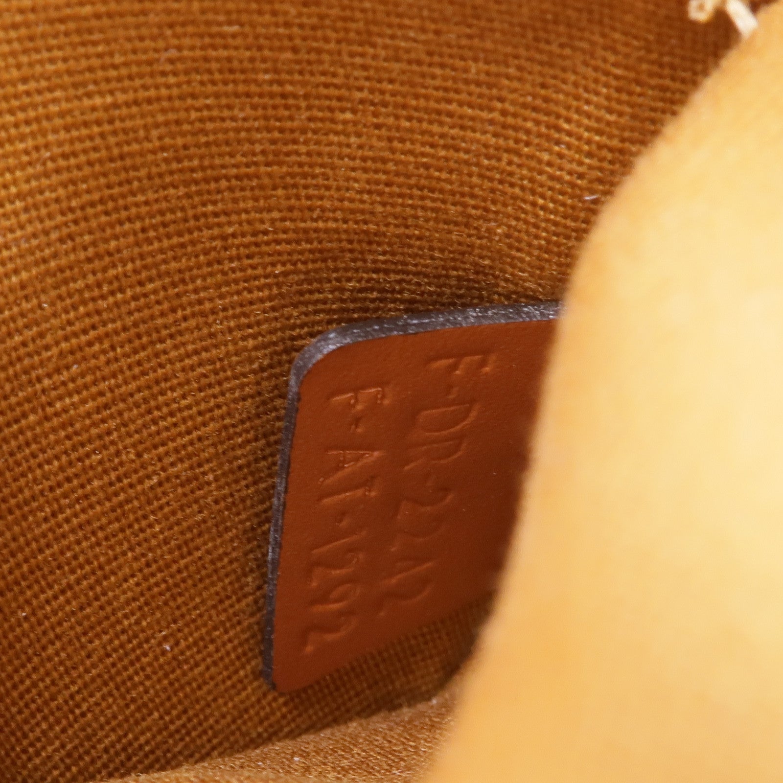 CELINE 塗層帆布Folco Bag金扣肩背袋