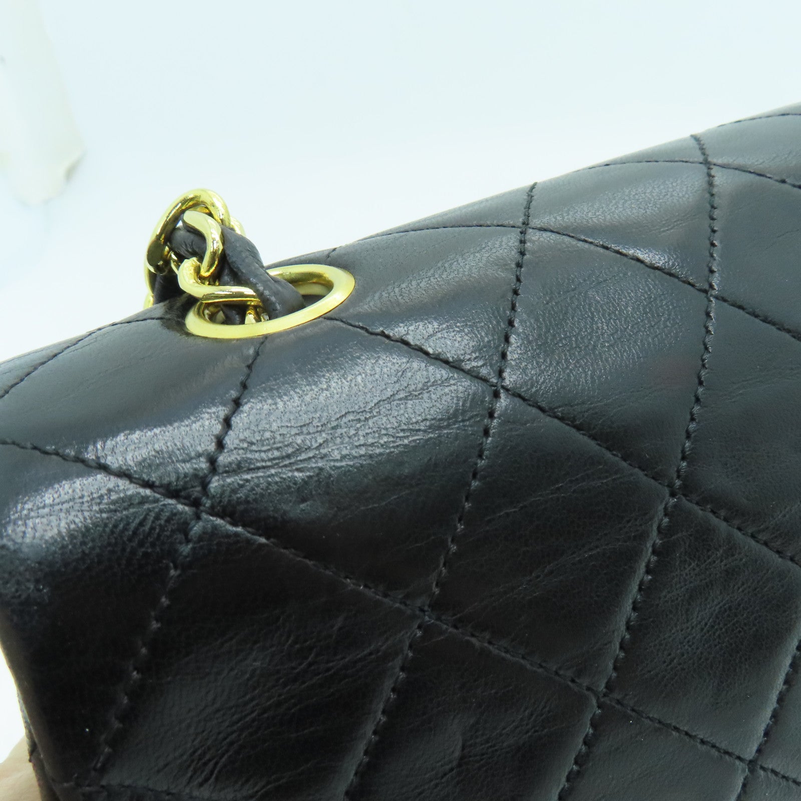 CHANEL 【激減優惠】菱格羊皮皮革Chain Shoulder金扣肩背袋黑色
