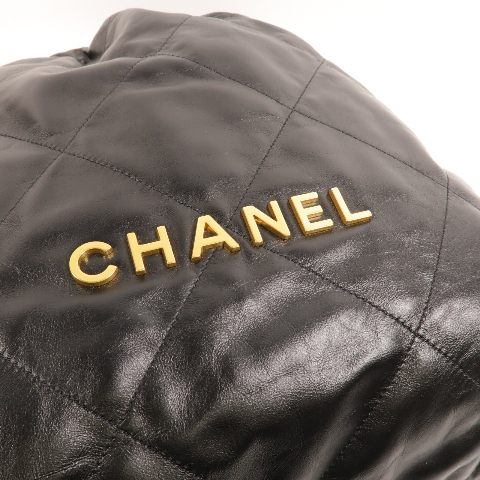 CHANEL 牛皮皮革Chanel 22 Backpack鏈帶背包