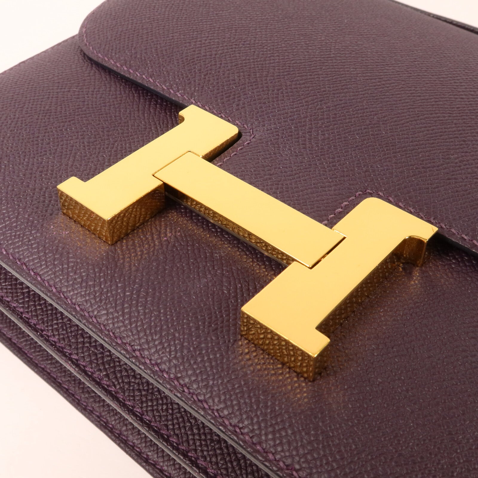 HERMES Epsom皮革Constance 24肩背袋Raisin