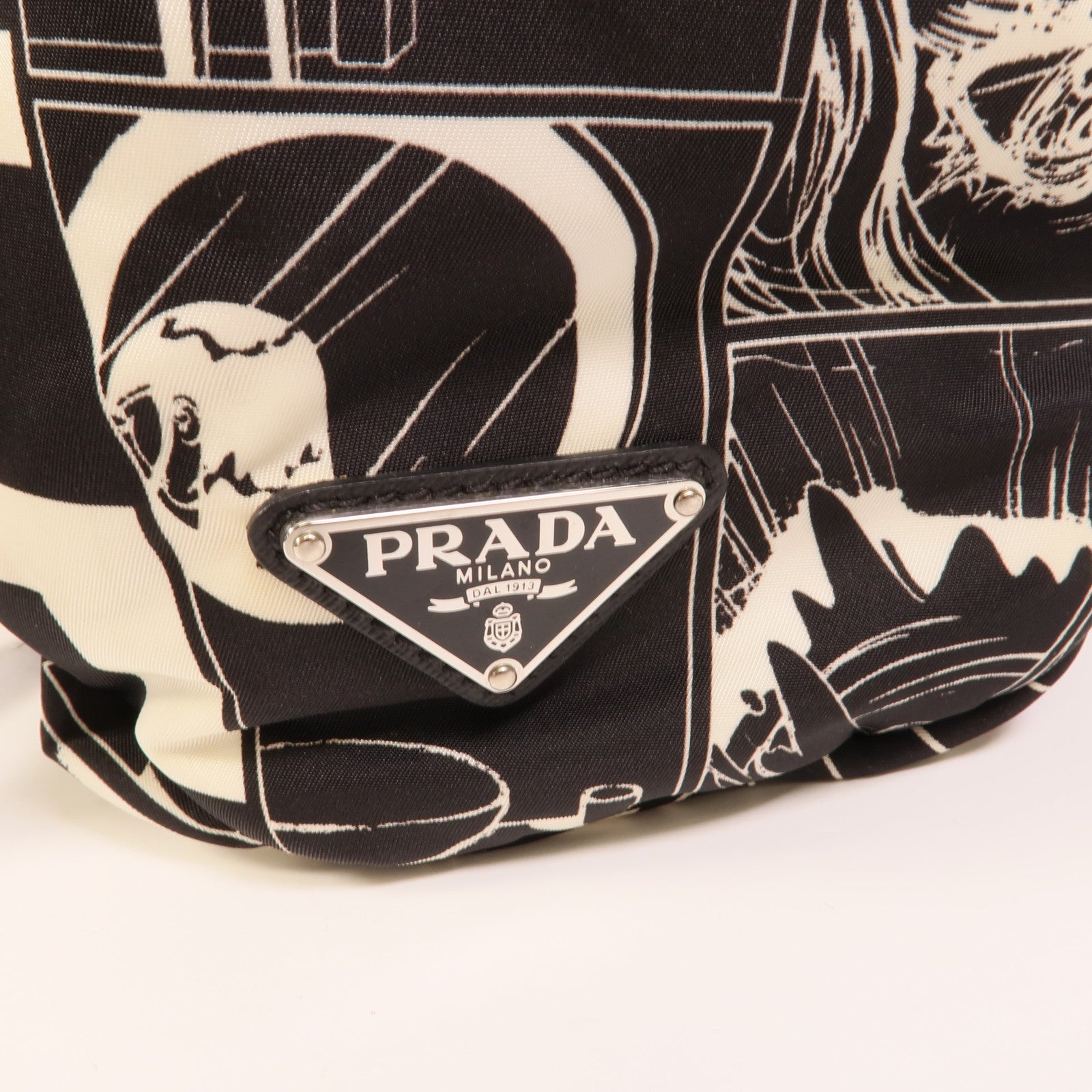 PRADA 尼龍Backpack背包