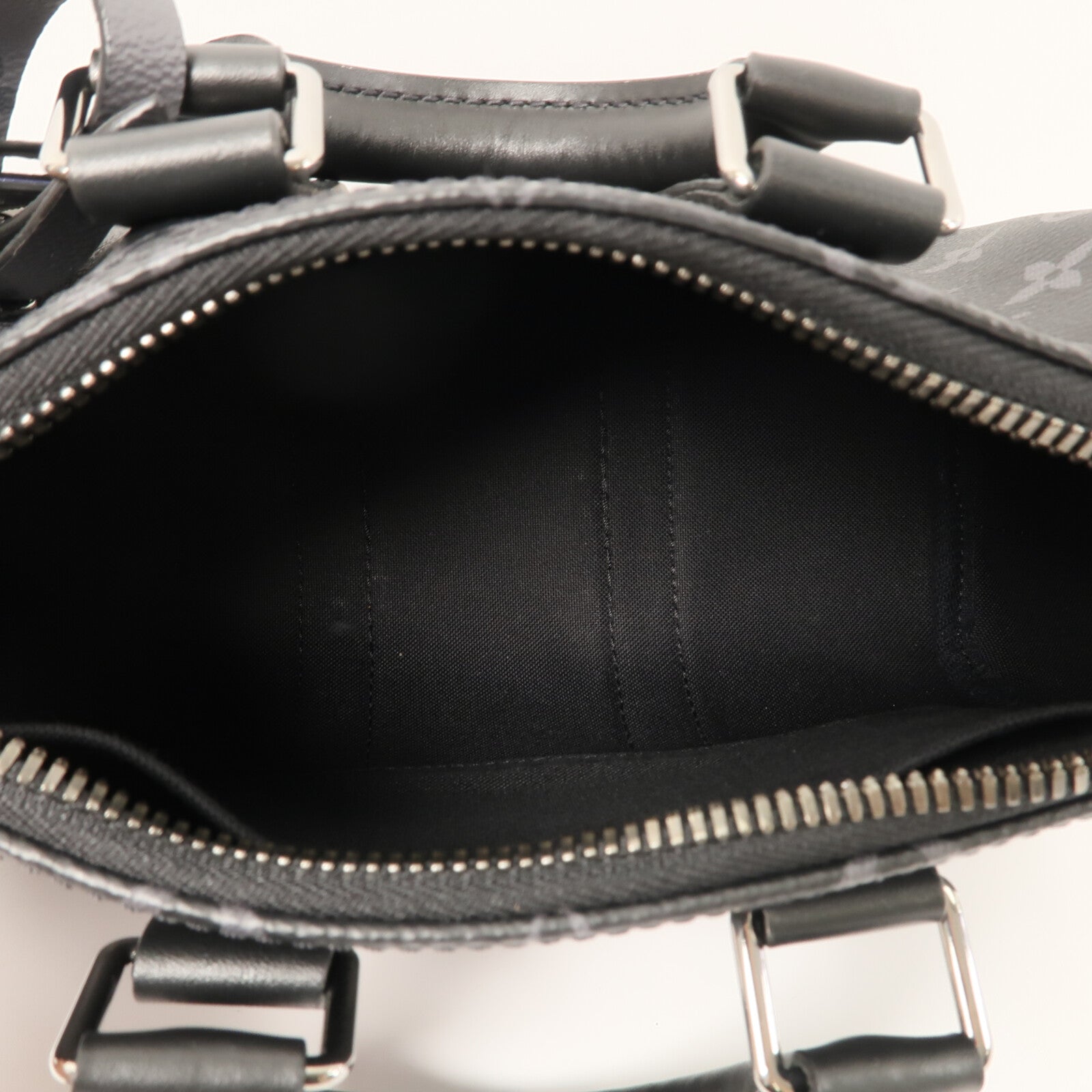 LOUIS VUITTON Monogram Eclipse Keepall Bandouliere 25手挽肩背兩用袋