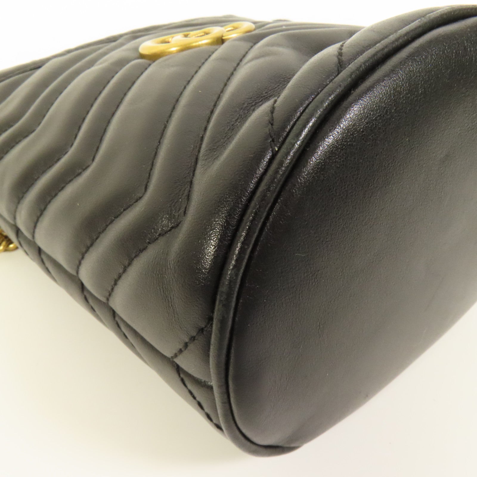 GUCCI 牛皮皮革GG Marmont Bucket金扣鏈帶肩背袋