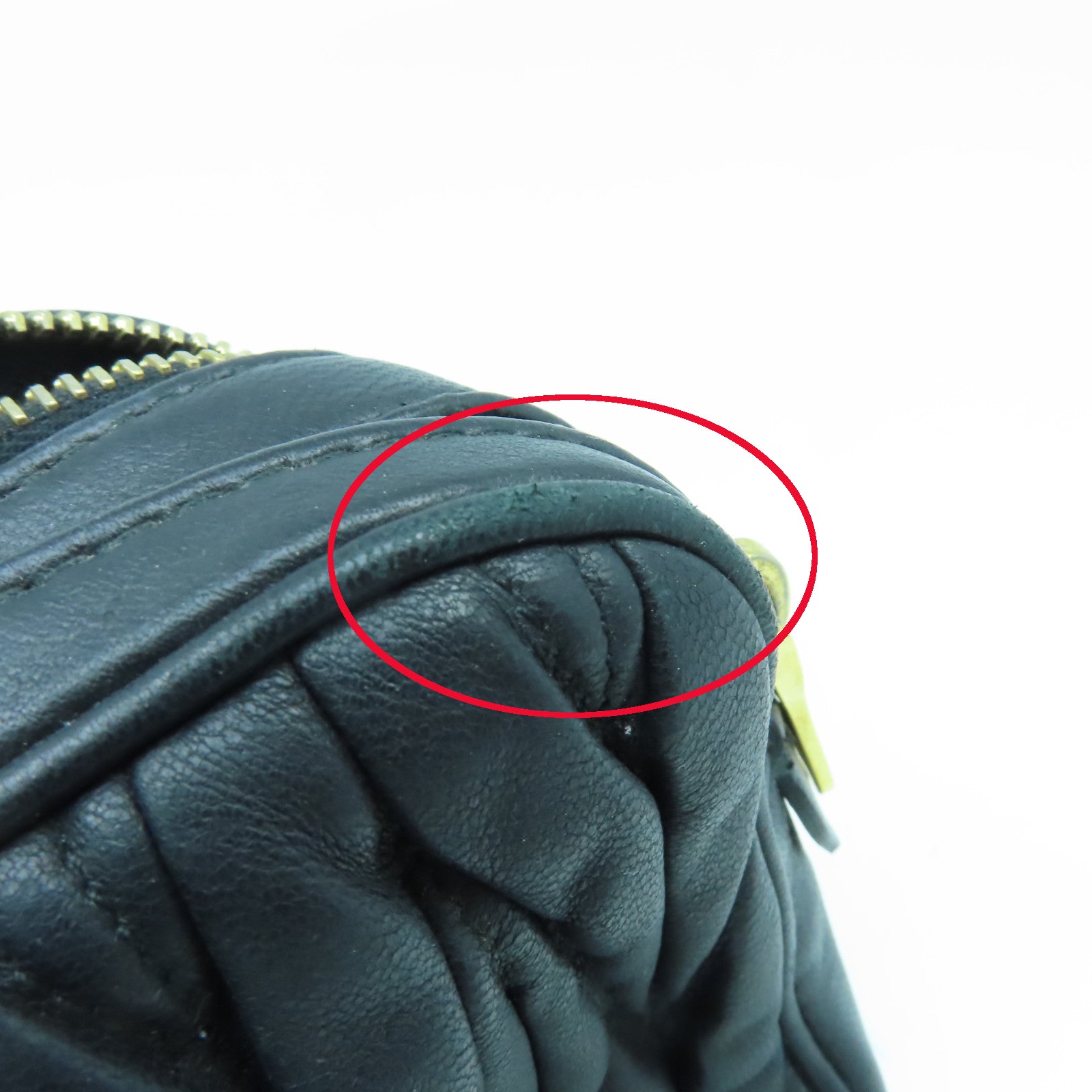 Miu Miu 牛皮皮革Shoulder Bag金扣肩背袋黑色