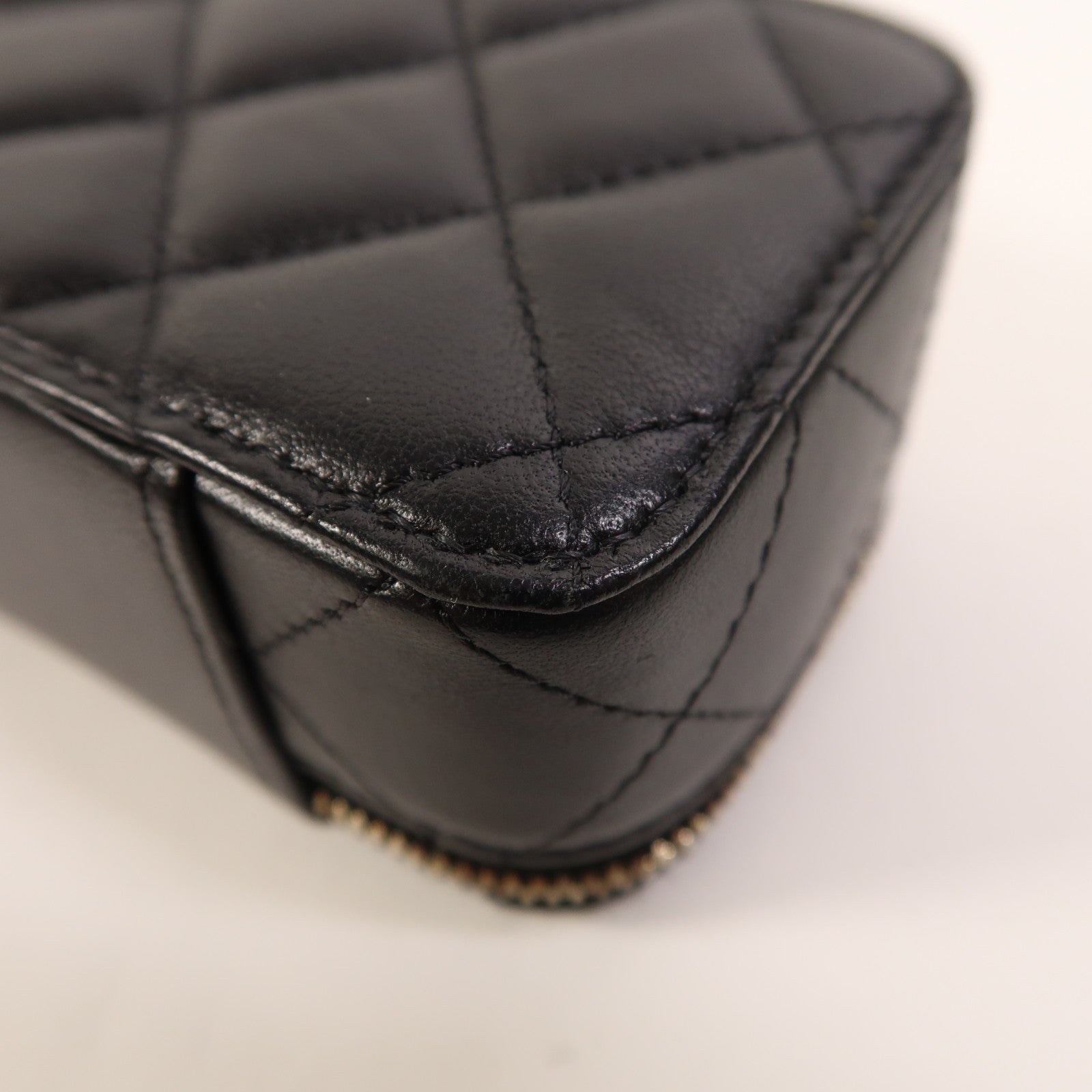 CHANEL 羊皮皮革Chain Shoulder Bag金扣鏈帶肩背袋