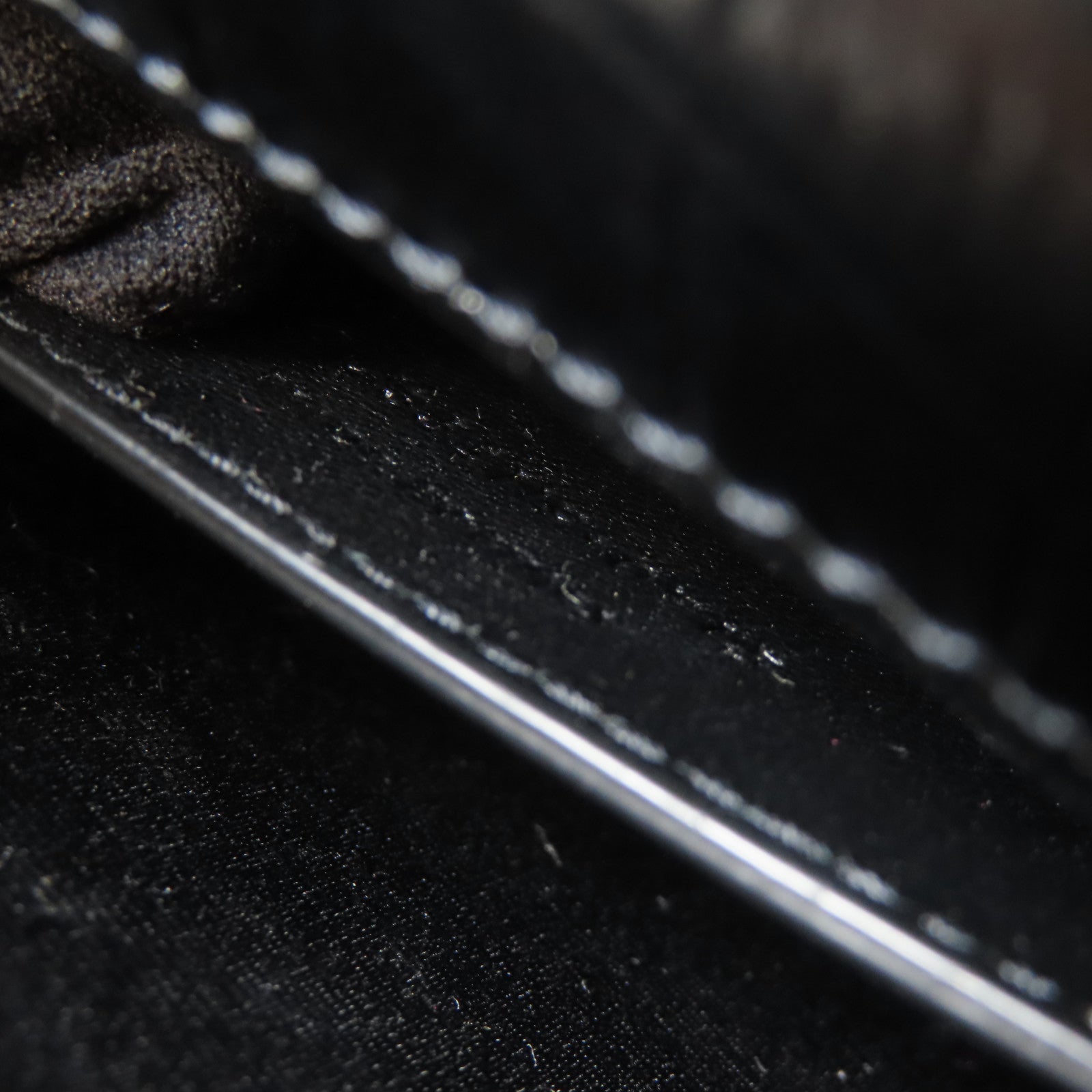 SAINT LAURENT 皮革Chain Shoulder銀扣鏈帶肩背袋黑色