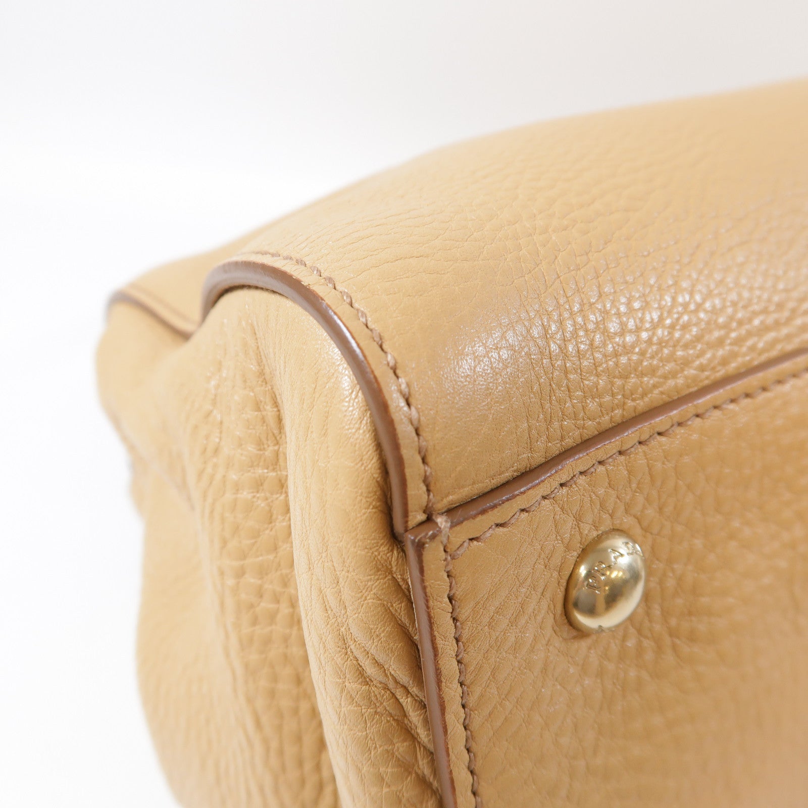 PRADA 牛皮皮革Top Handle Tote金扣手挽肩背兩用袋米色