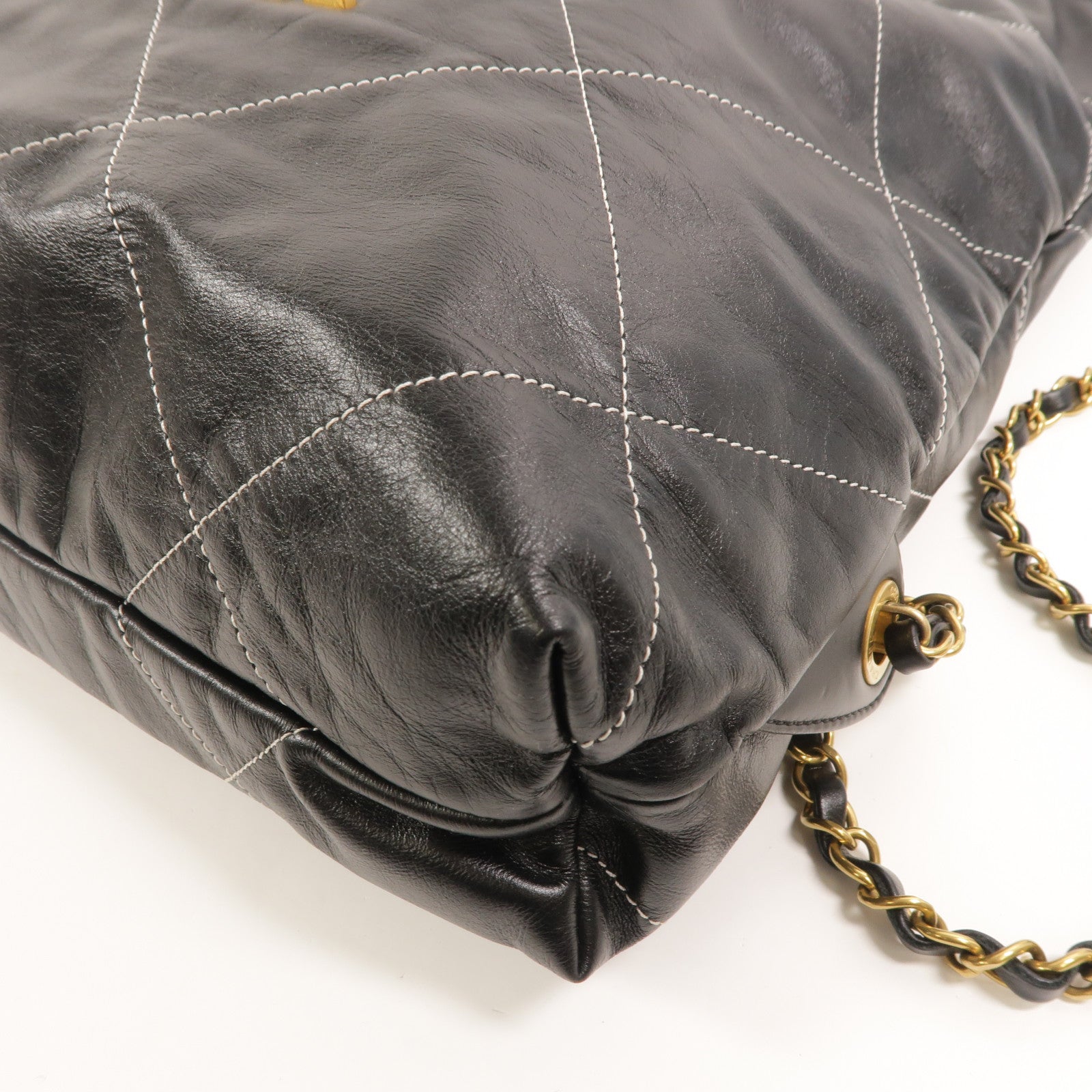 CHANEL 牛皮皮革Chanel 22 Backpack背包