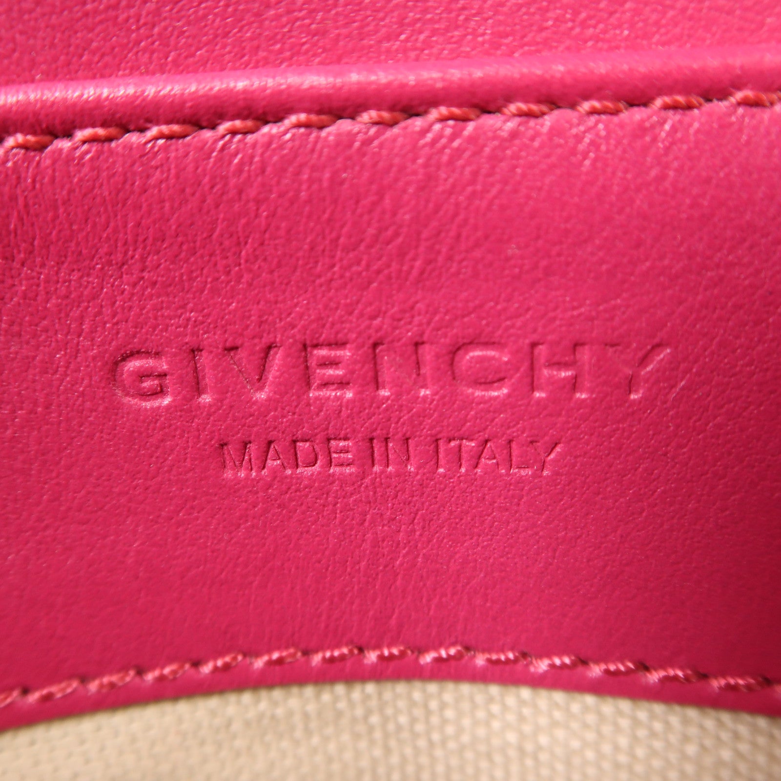 GIVENCHY 牛皮皮革Duetto銀扣肩背袋