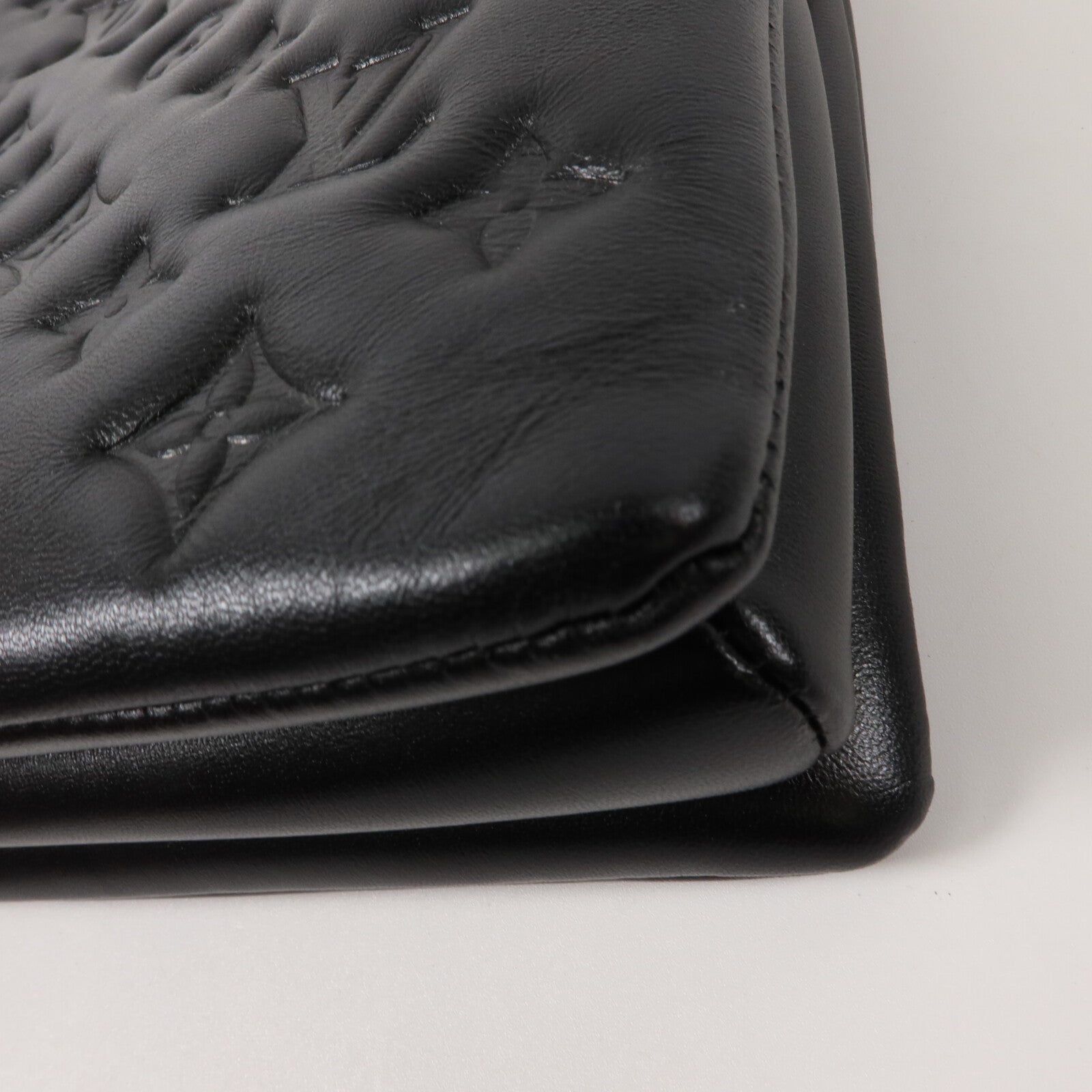 LOUIS VUITTON Monogram Embossed Puffy Coussin PM手挽肩背兩用袋