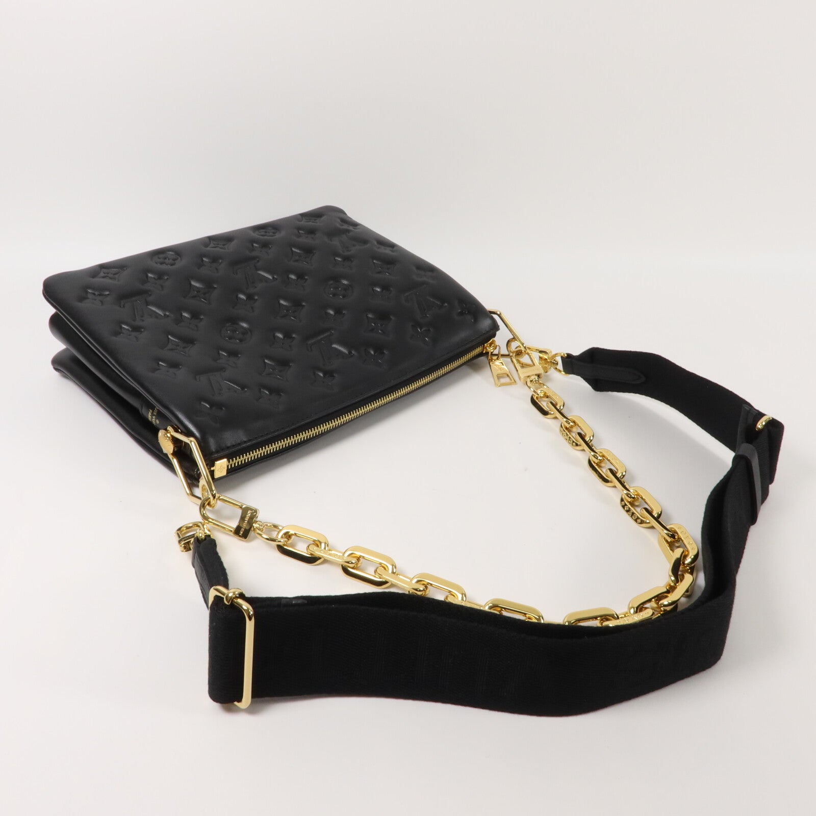 LOUIS VUITTON Monogram Embossed Puffy Coussin PM手挽肩背兩用袋