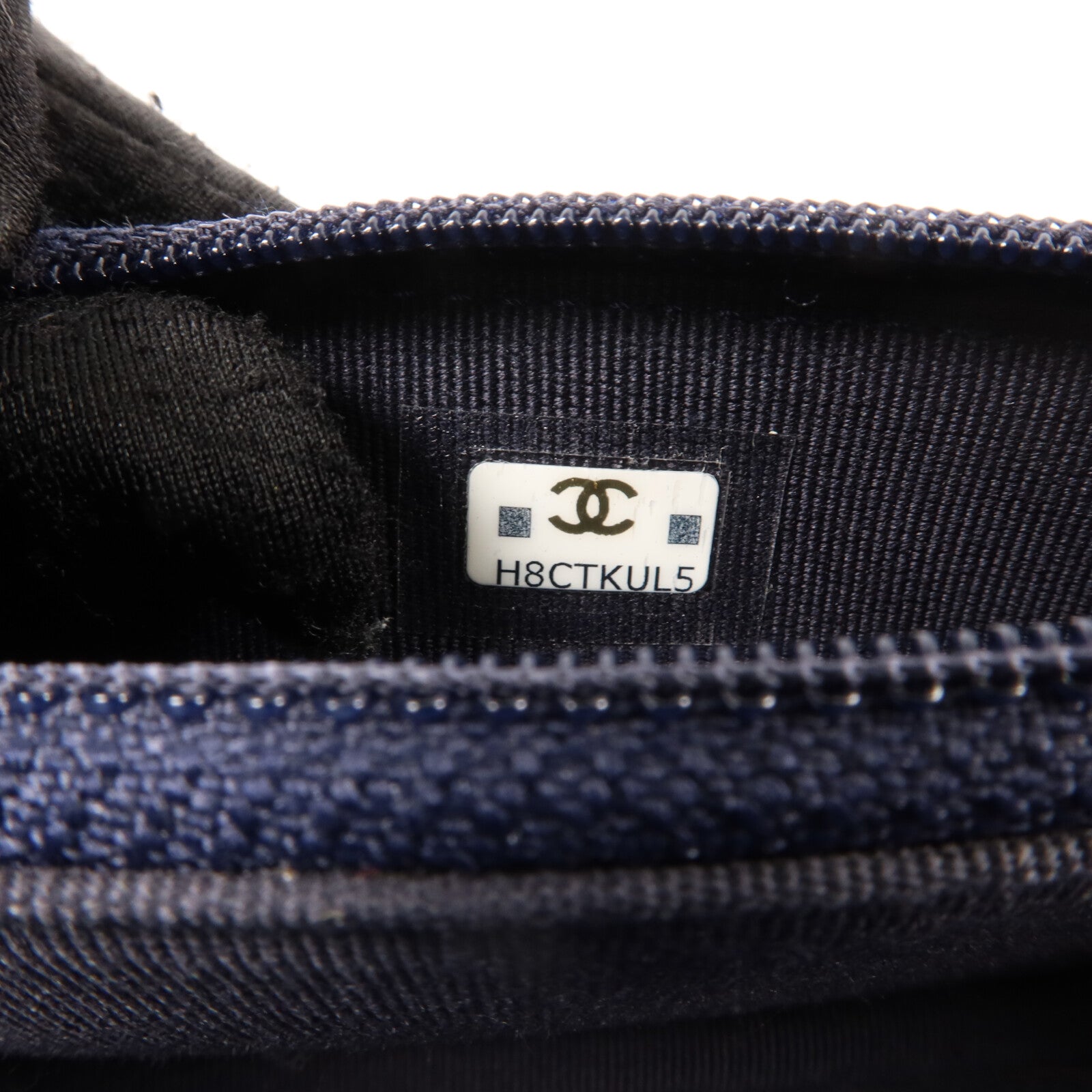 CHANEL 牛仔布料Chanel 19 Mini Wallet On Chain手挽肩背兩用袋