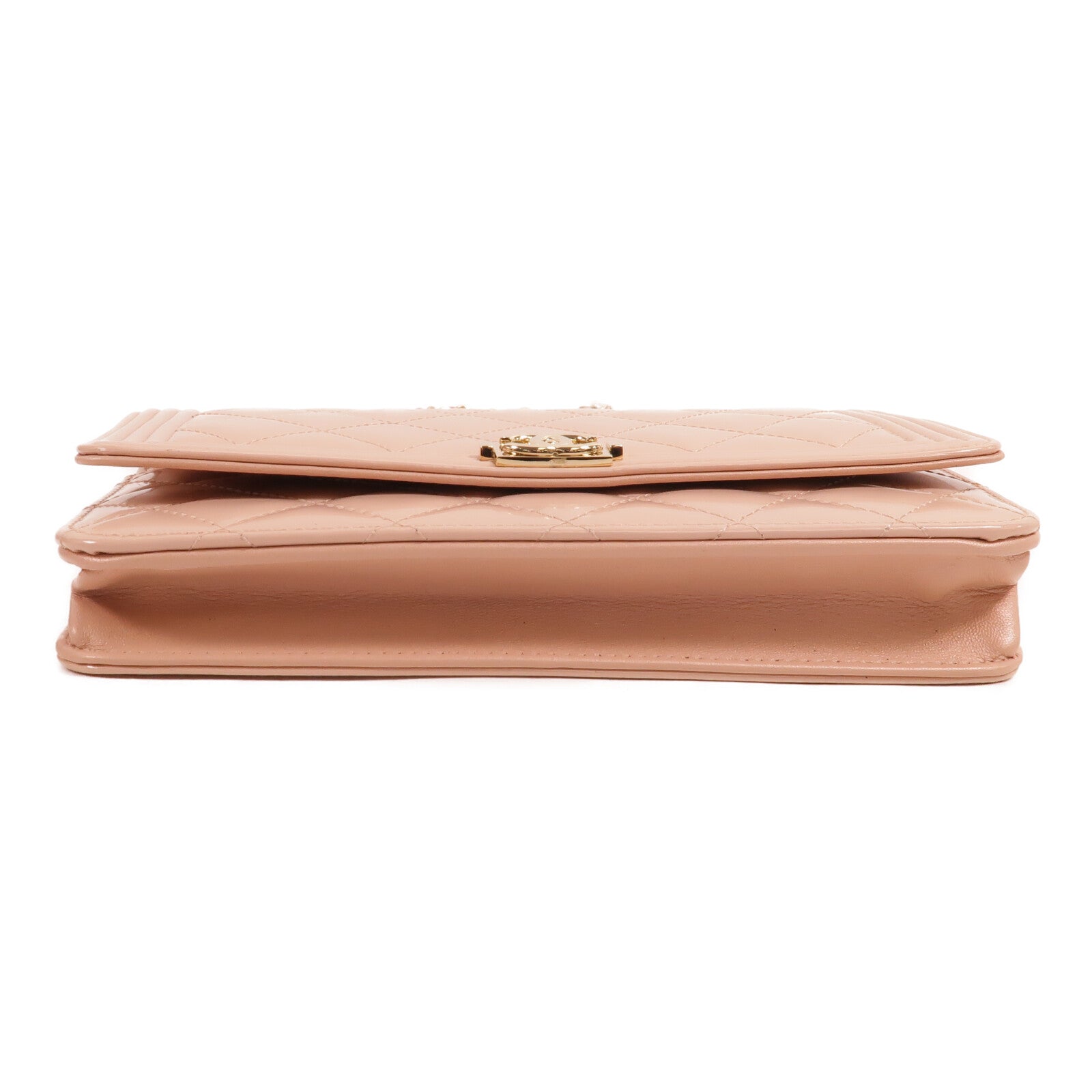 CHANEL 漆皮皮革WOC Wallet On Chain鏈帶肩背袋