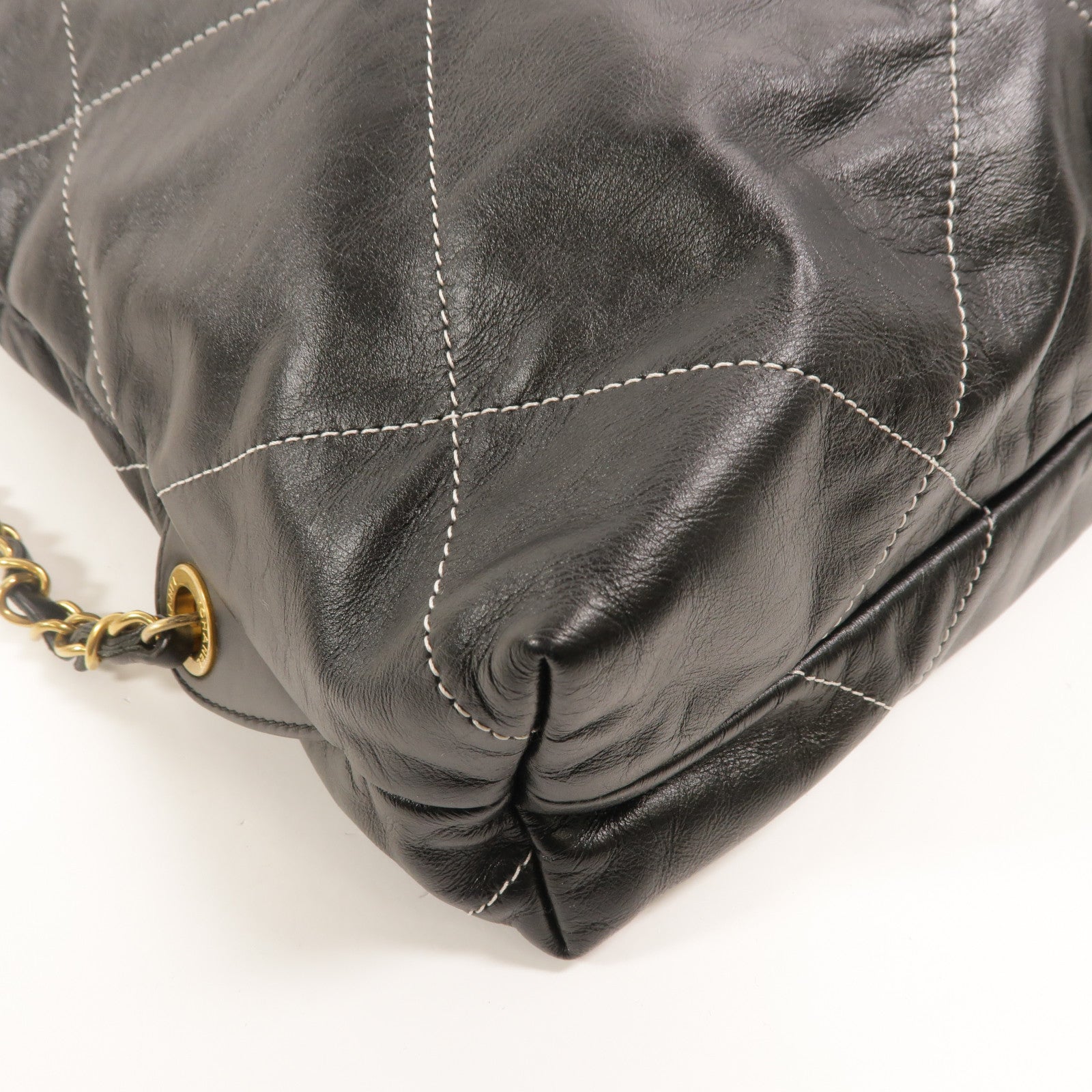 CHANEL 牛皮皮革Chanel 22 Backpack背包