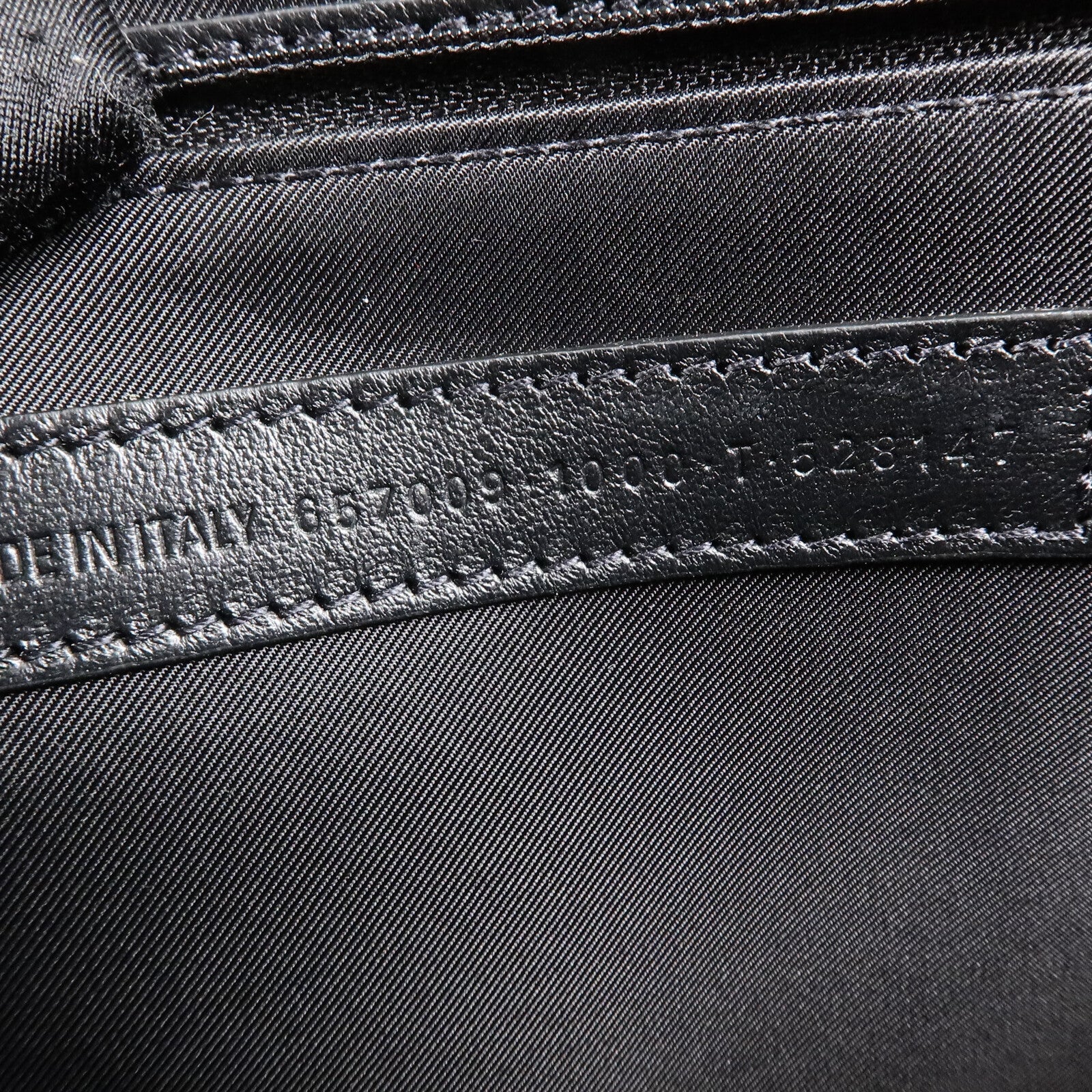 BALENCIAGA 緞面/蕾絲Ruffle Clutch手拿包