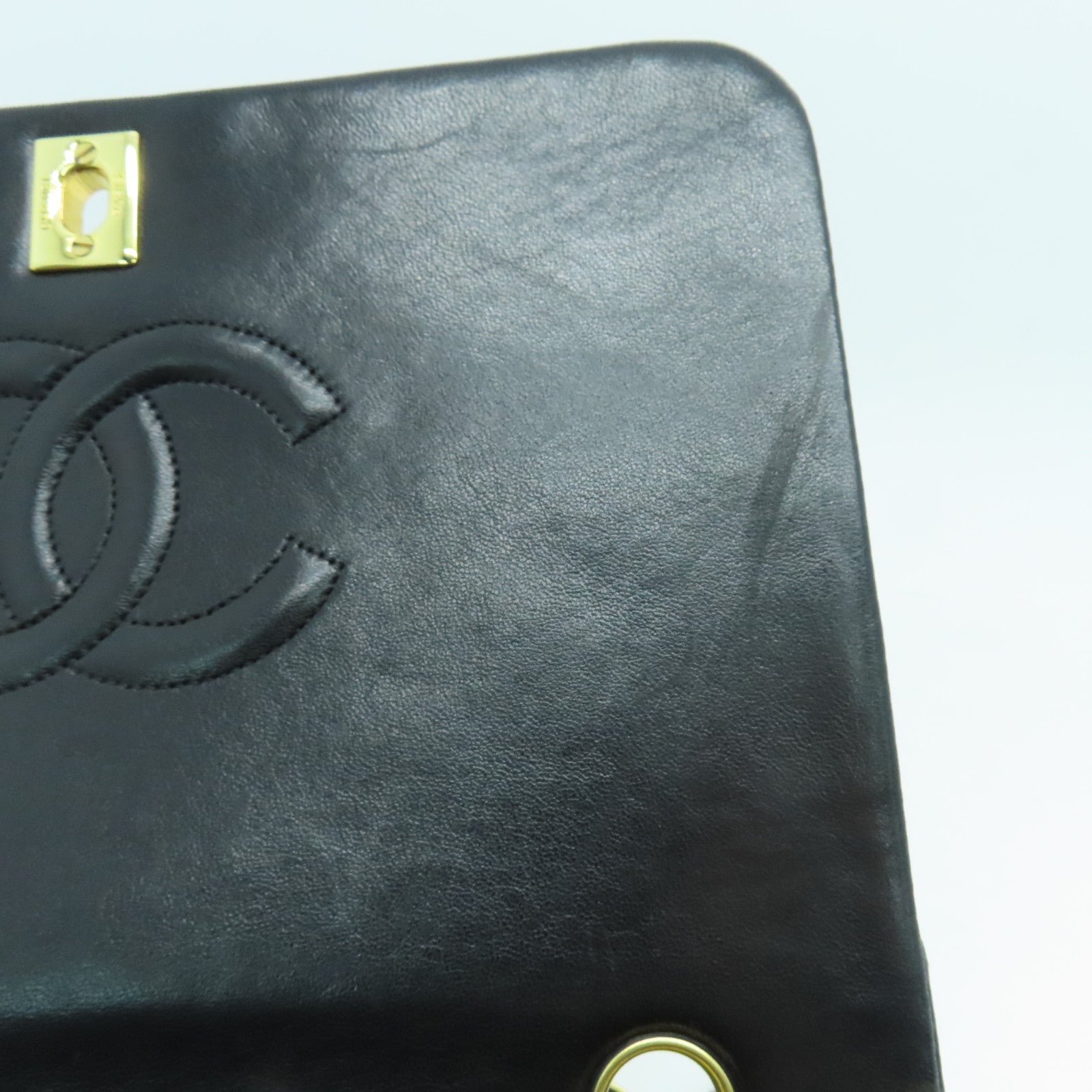 CHANEL 【激減優惠】菱格羊皮皮革Chain Shoulder金扣肩背袋黑色