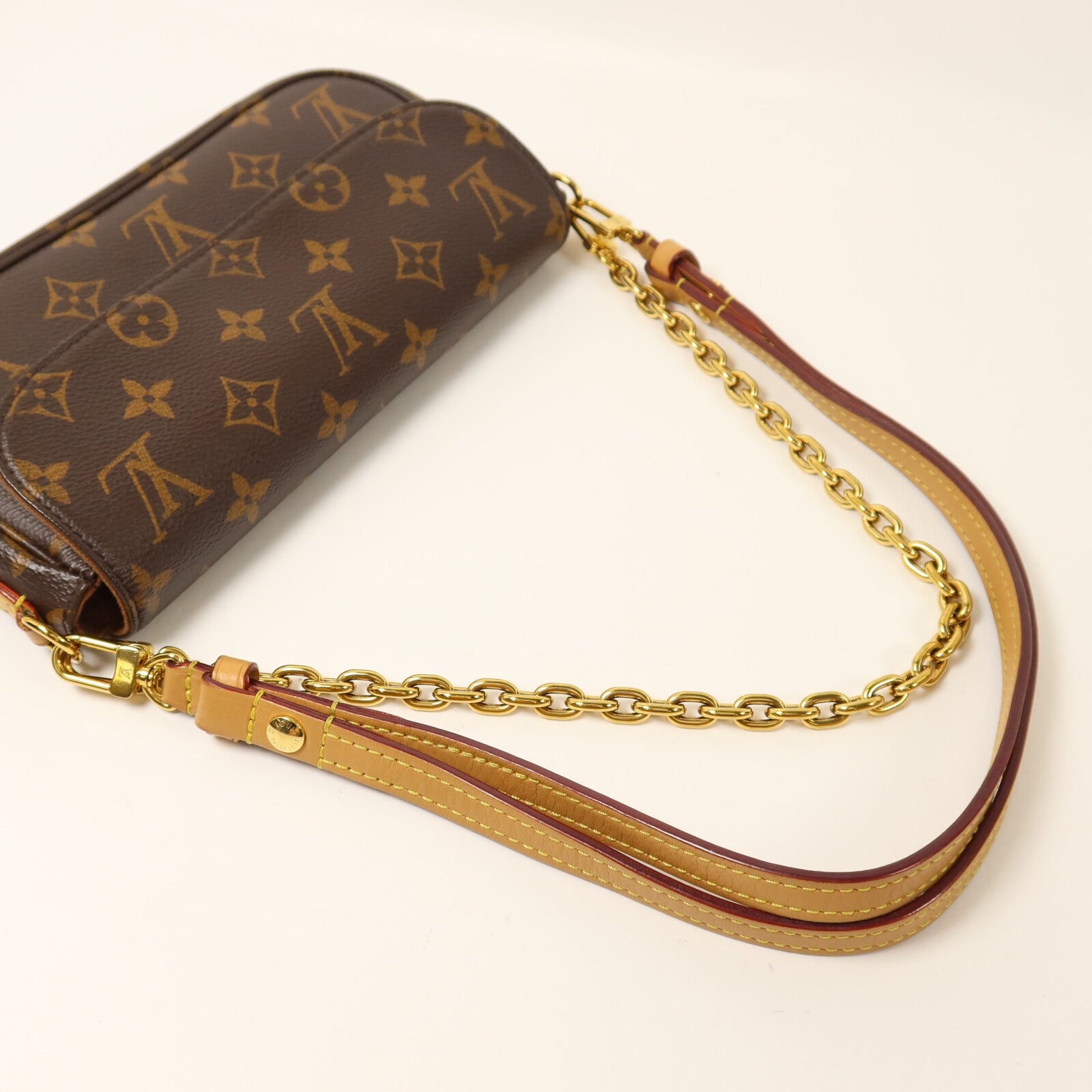 LOUIS VUITTON Monogram Wallet On Chain Ivy鏈帶肩背袋