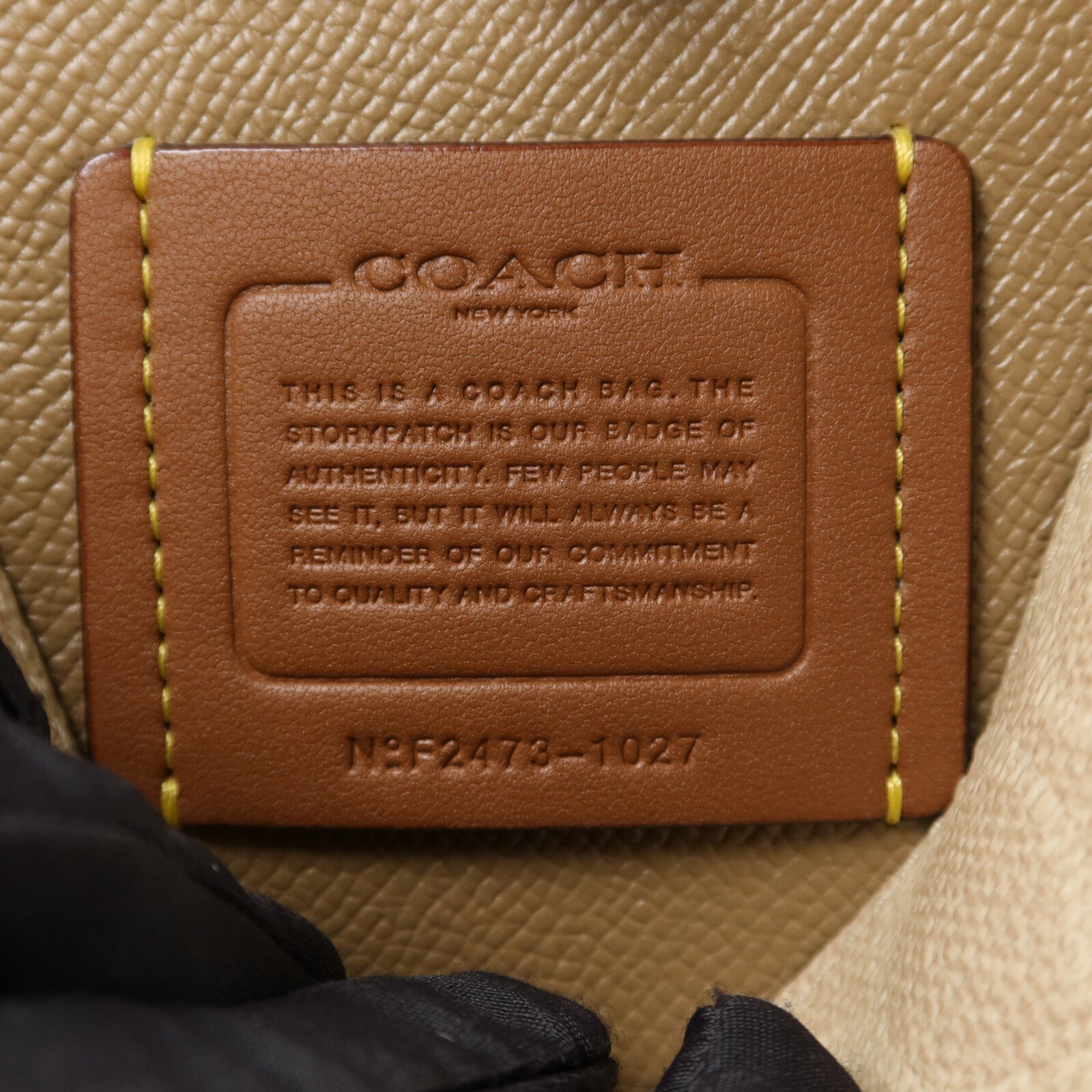COACH 塗層帆布Bucket Bag手挽肩背兩用袋