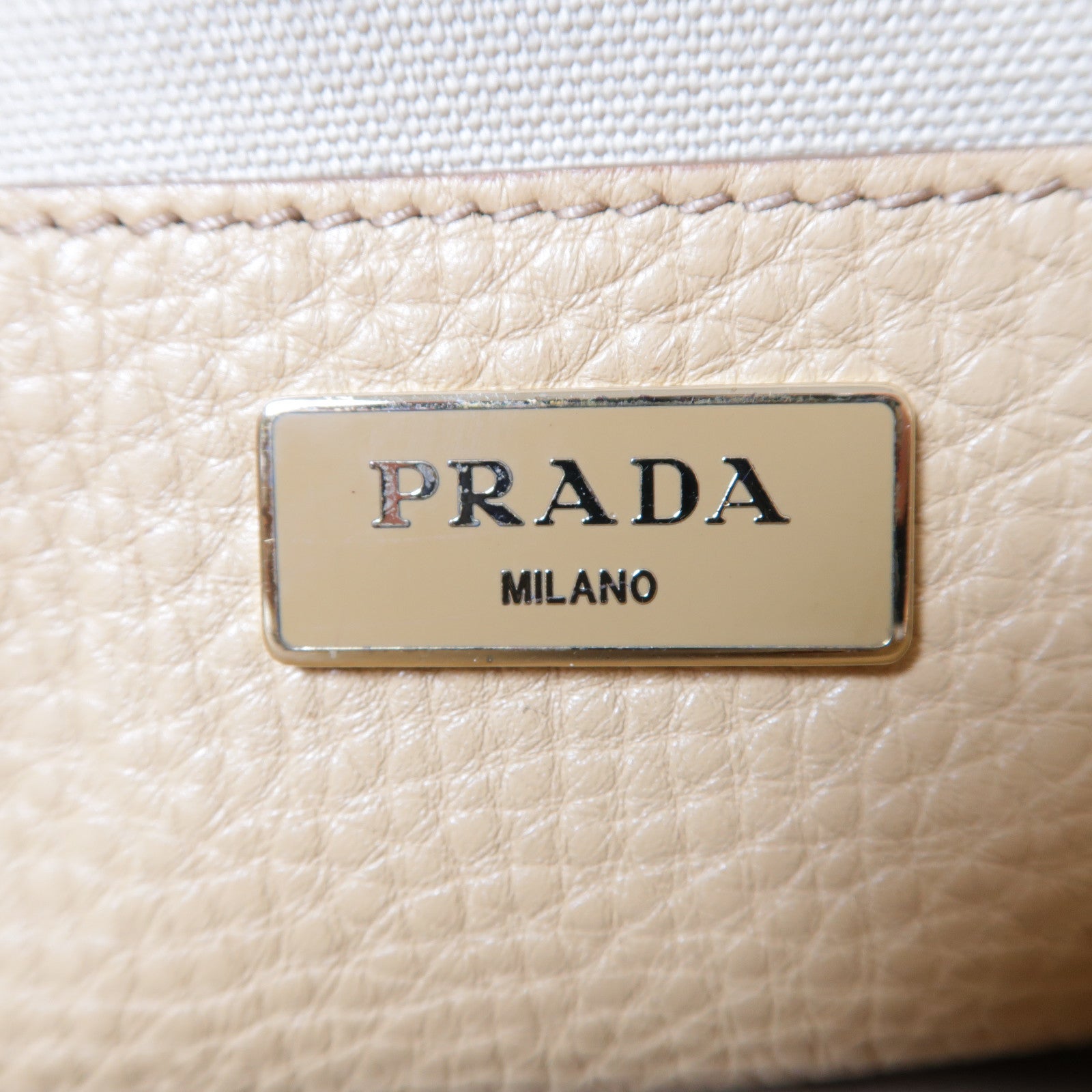 PRADA 牛皮皮革Top Handle Tote金扣手挽肩背兩用袋米色