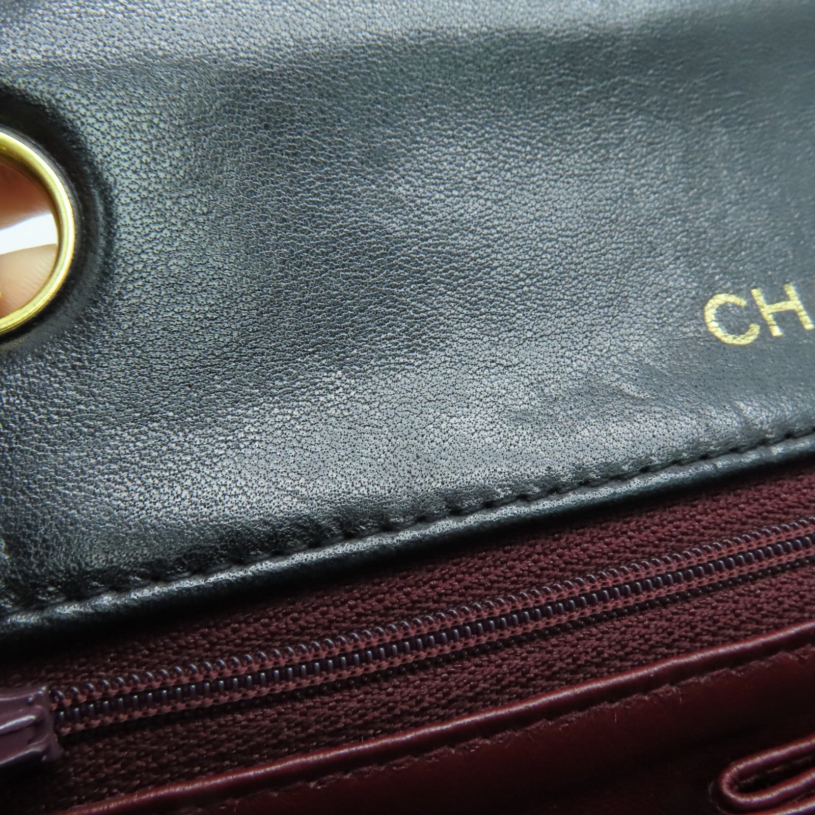 CHANEL 【激減優惠】菱格羊皮皮革Chain Shoulder金扣肩背袋黑色