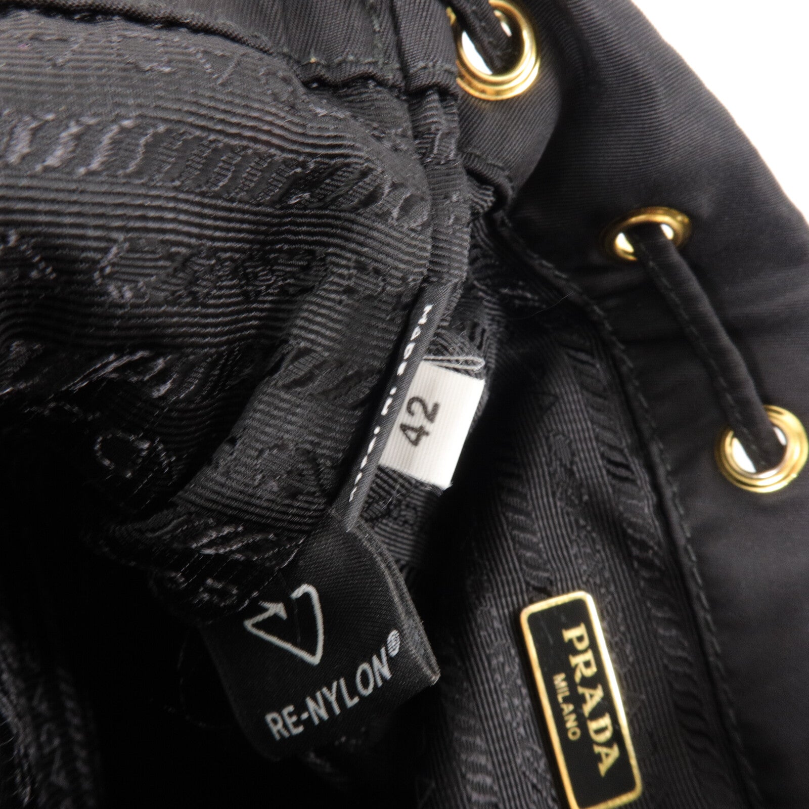 PRADA 尼龍Duet Re-Nylon Bucket手挽肩背兩用袋