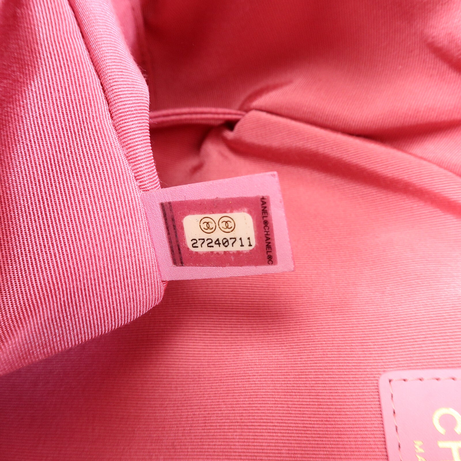 CHANEL 牛皮皮革CC Day Backpack背包