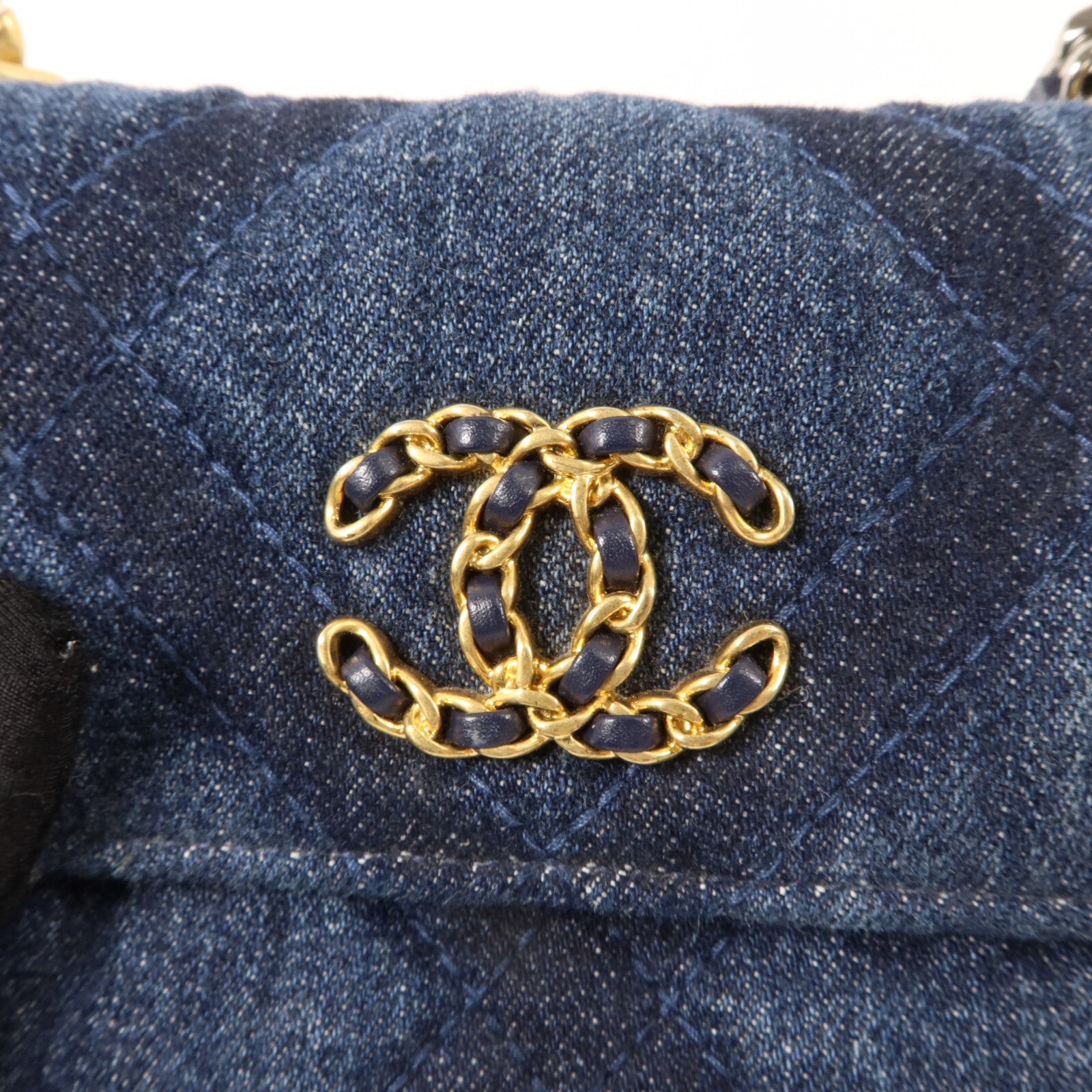 CHANEL 牛仔布料Chanel 19 Mini Wallet On Chain手挽肩背兩用袋
