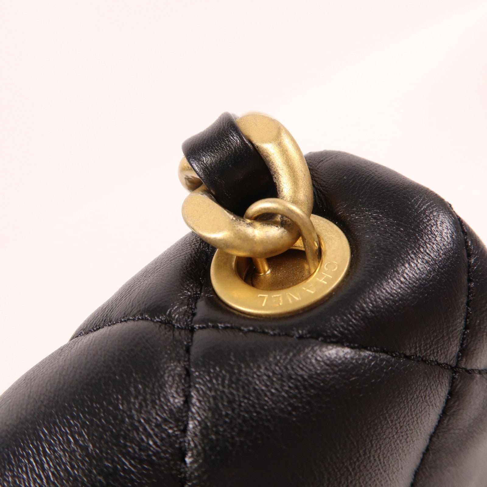 CHANEL 羊皮皮革Flap Shoulder Bag金扣鏈帶肩背袋