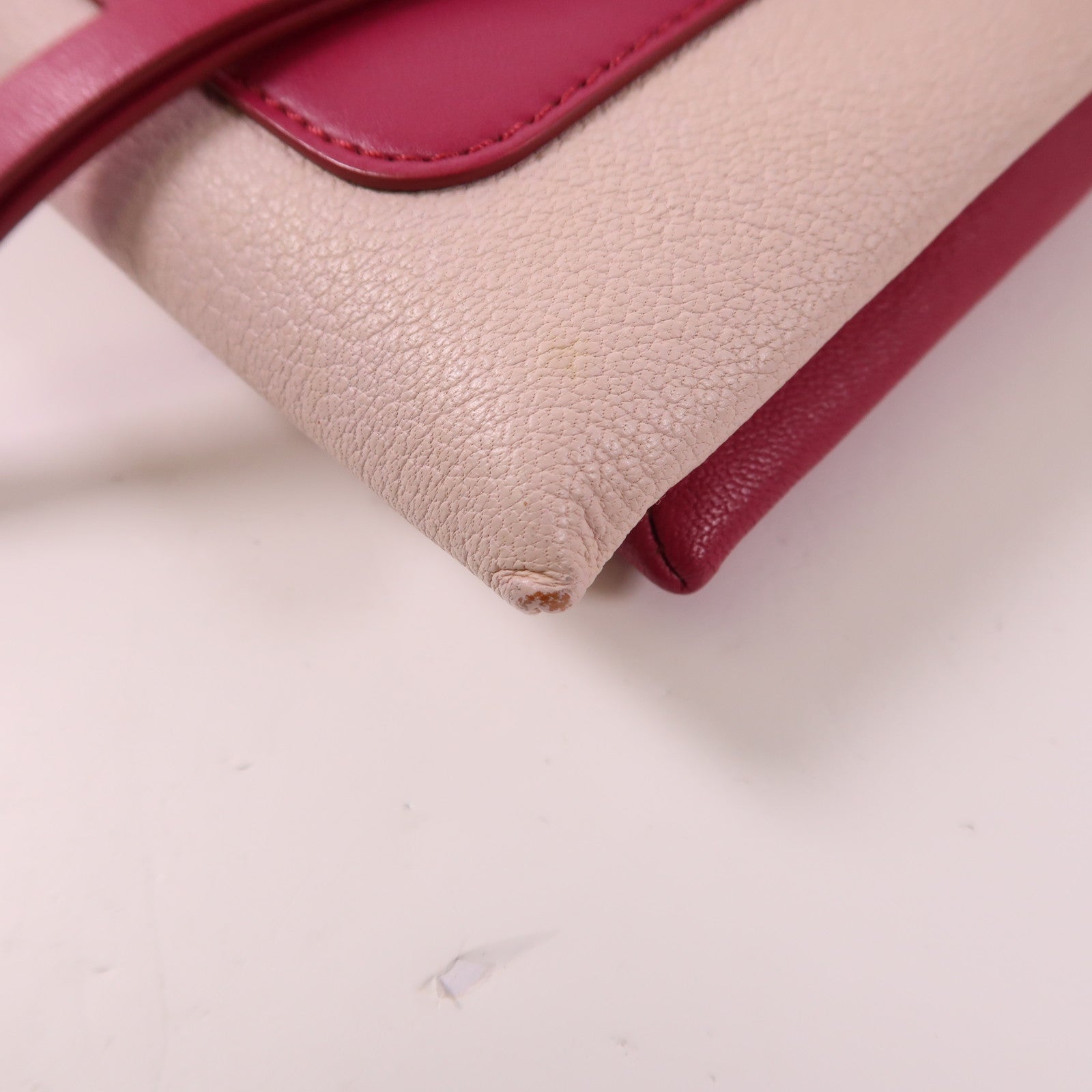 GIVENCHY 牛皮皮革Duetto銀扣肩背袋