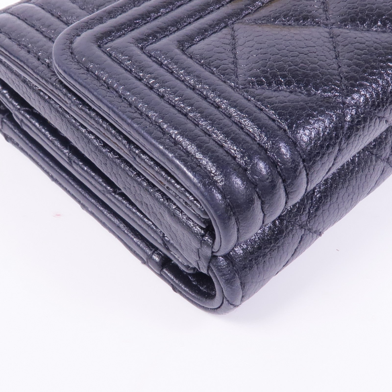 CHANEL 牛皮皮革Boy Wallet金扣錢包