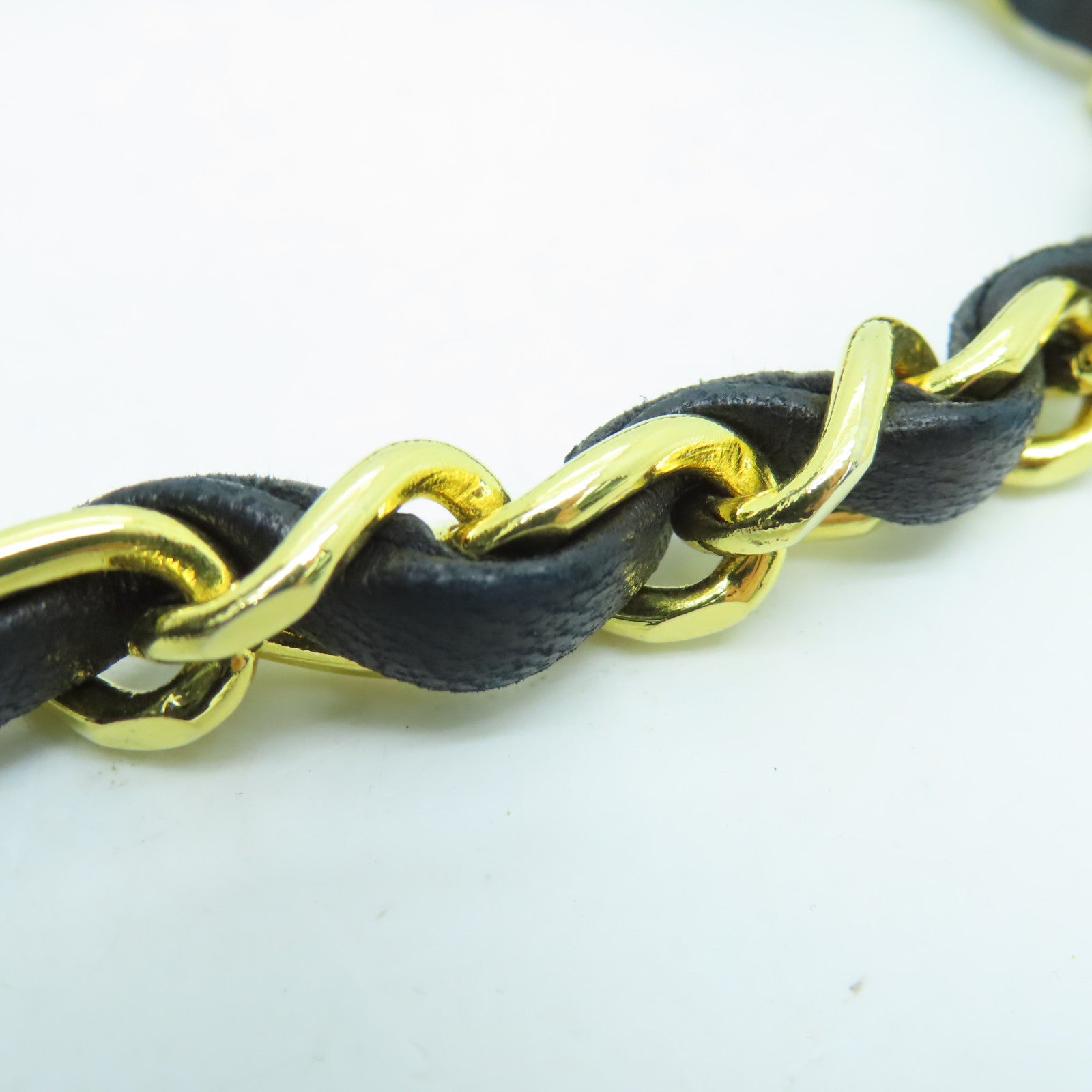 CHANEL 【激減優惠】菱格羊皮皮革Chain Shoulder金扣肩背袋黑色