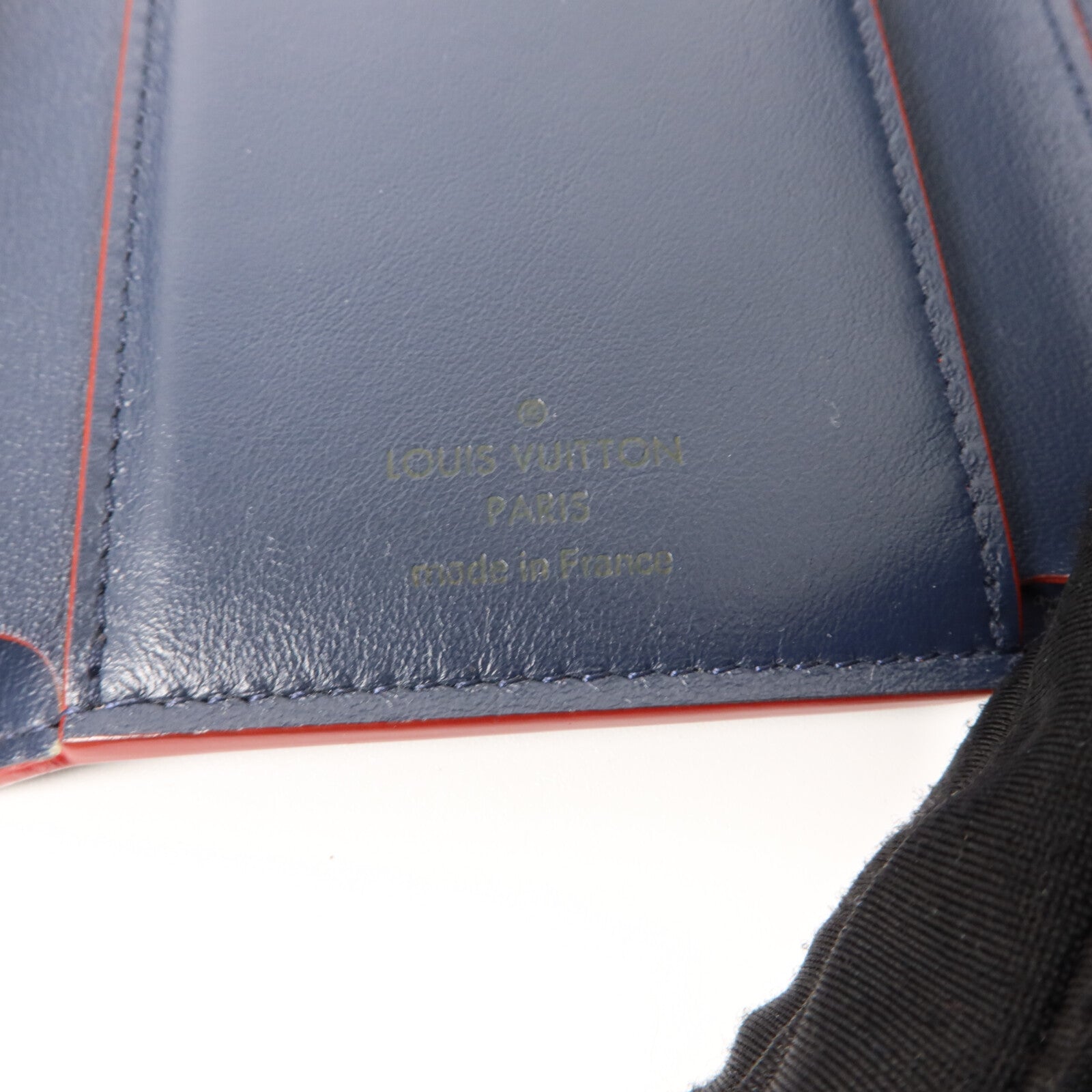 LOUIS VUITTON Taurillon Capucines Compact Wallet錢包