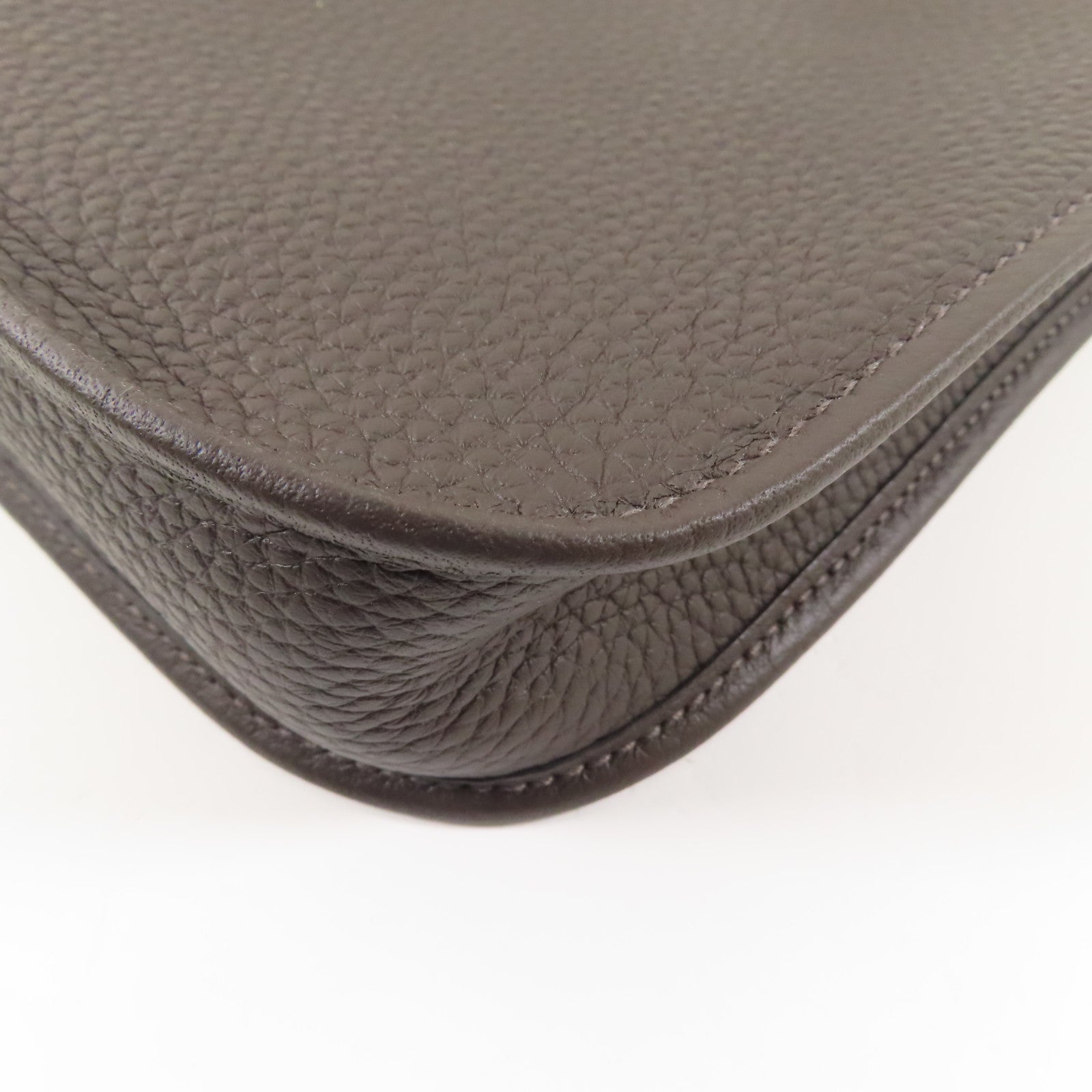 HERMES Clemence皮革Evelyne TPM金扣肩背袋46 Ebene