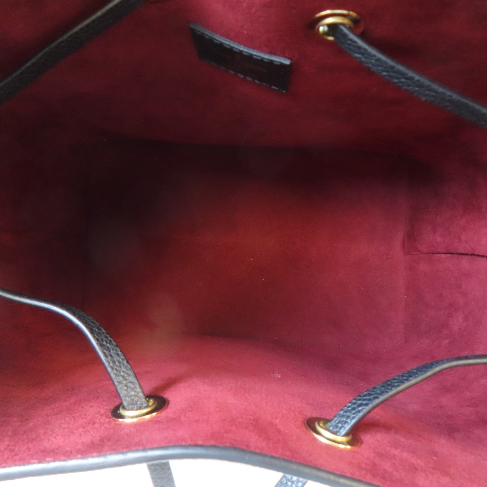 LOUIS VUITTON Monogram Empreinte Neo Noe MM金扣手挽肩背兩用袋黑色
