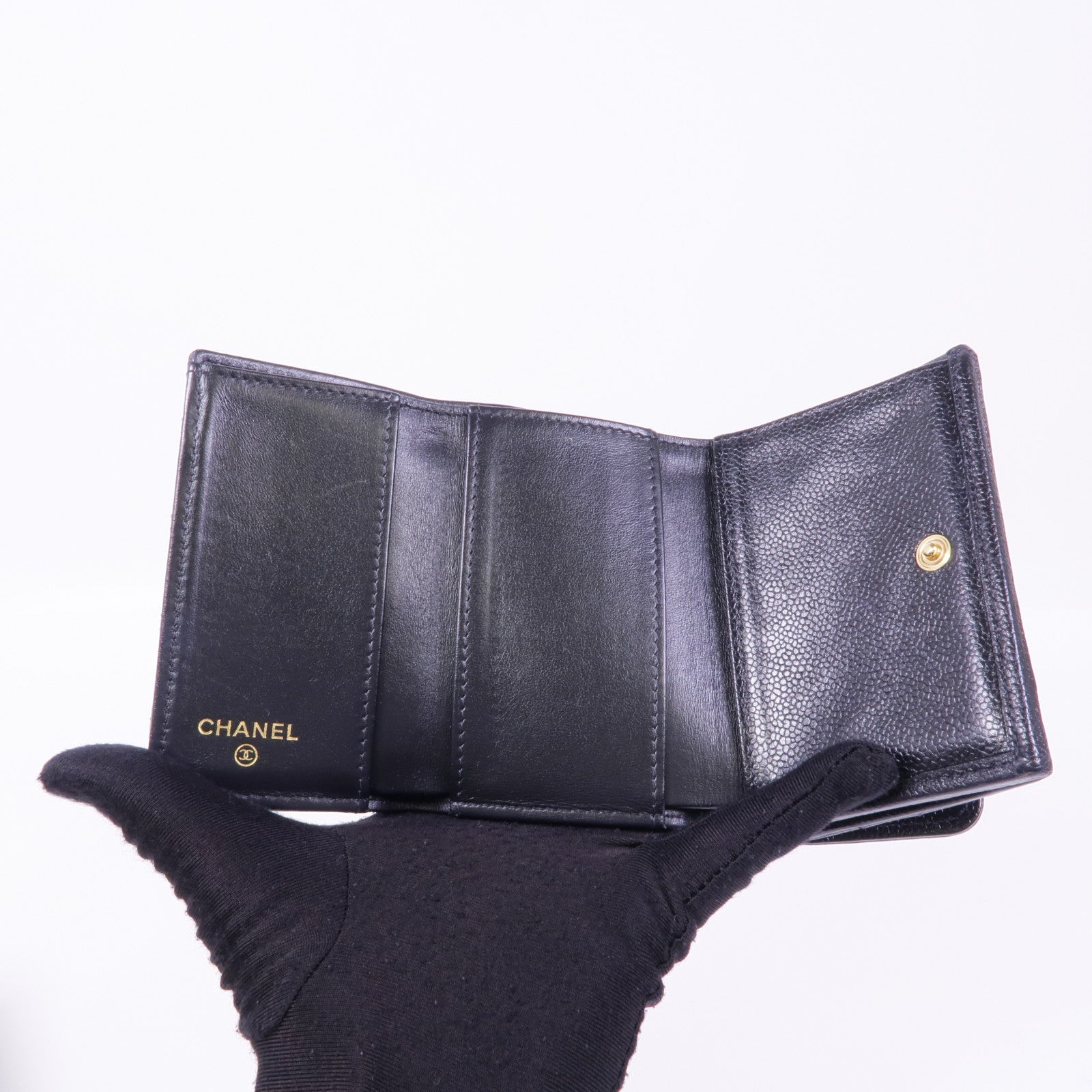 CHANEL 牛皮皮革Boy Wallet金扣錢包