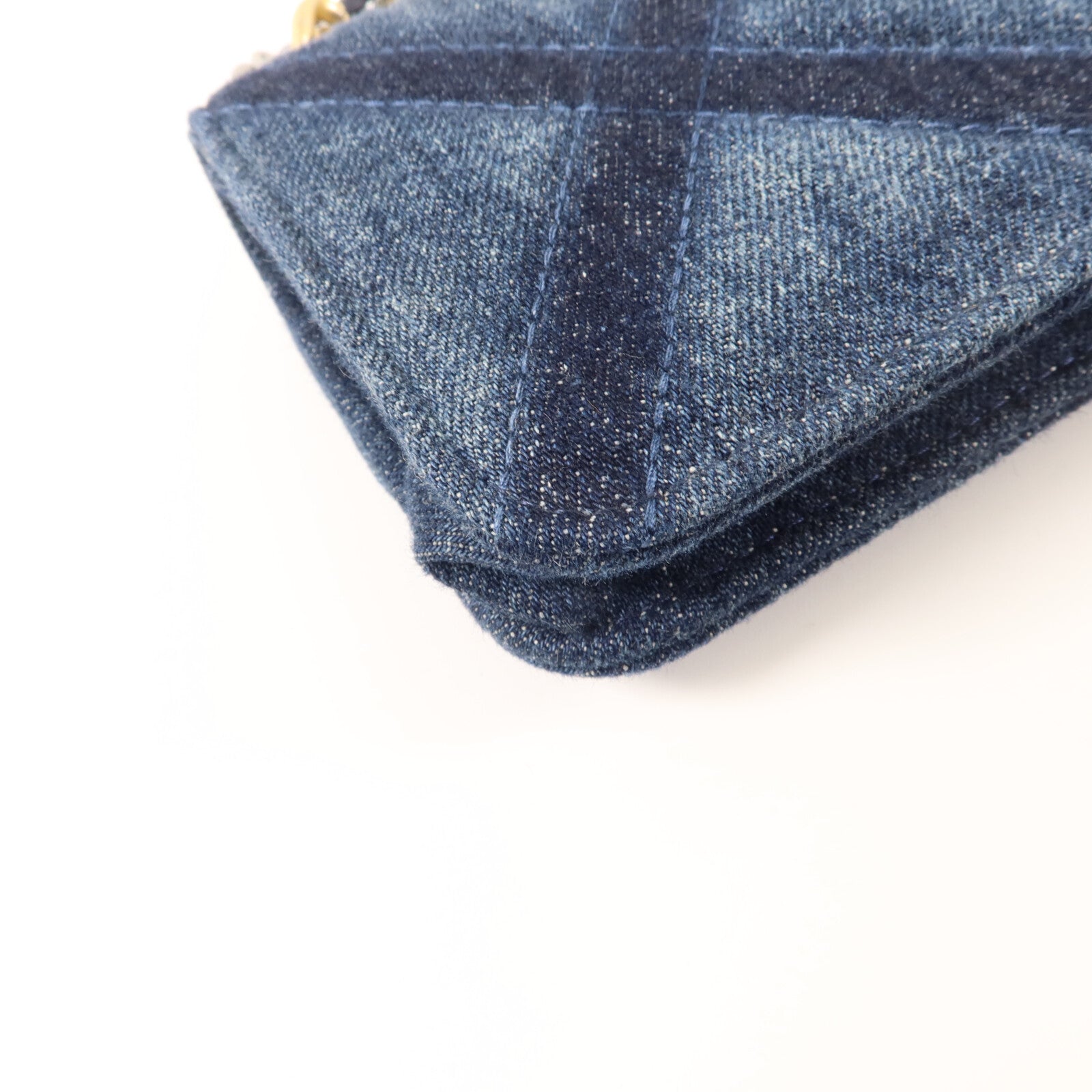 CHANEL 牛仔布料Chanel 19 Mini Wallet On Chain手挽肩背兩用袋