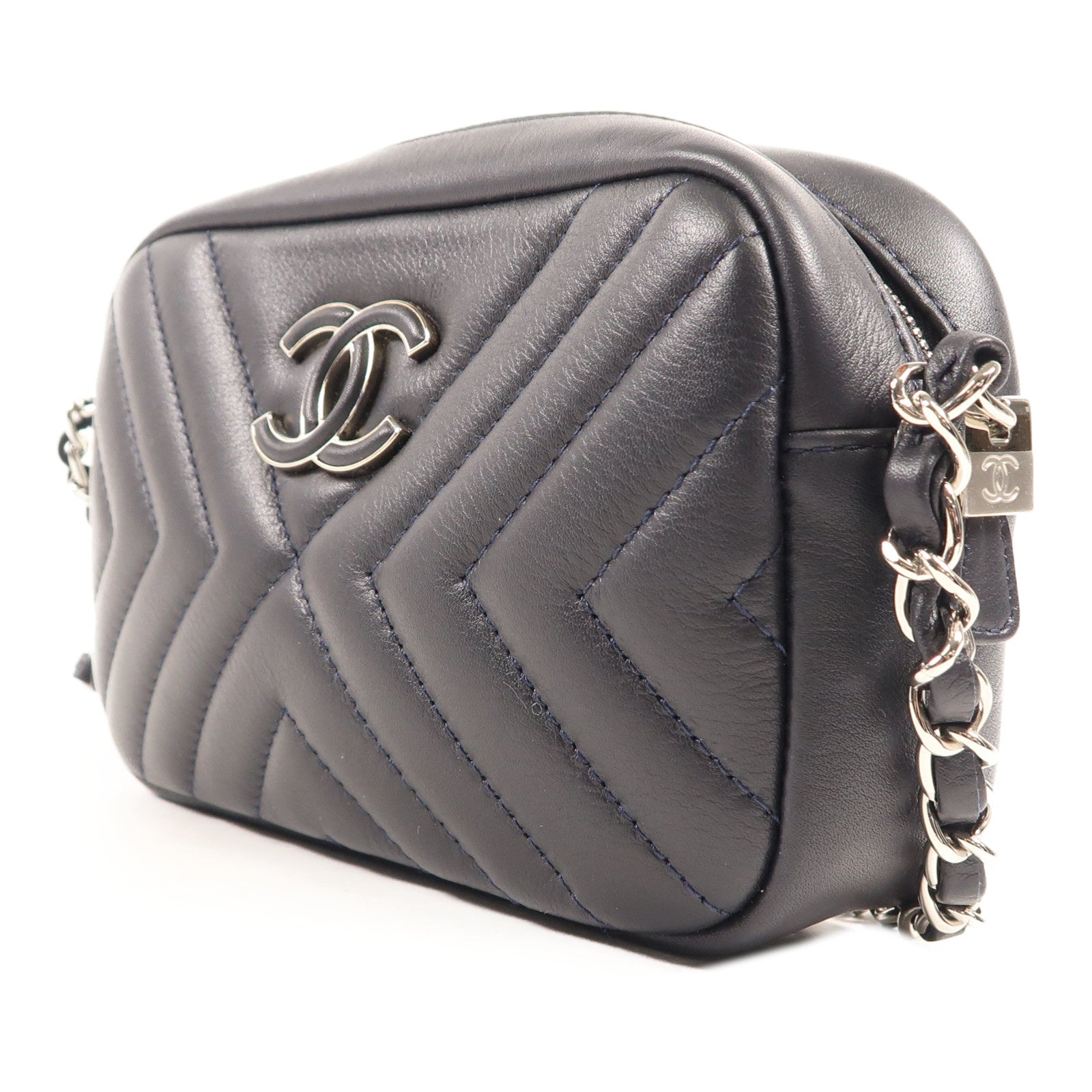 CHANEL 牛皮皮革Chain Shoulder銀扣肩背袋