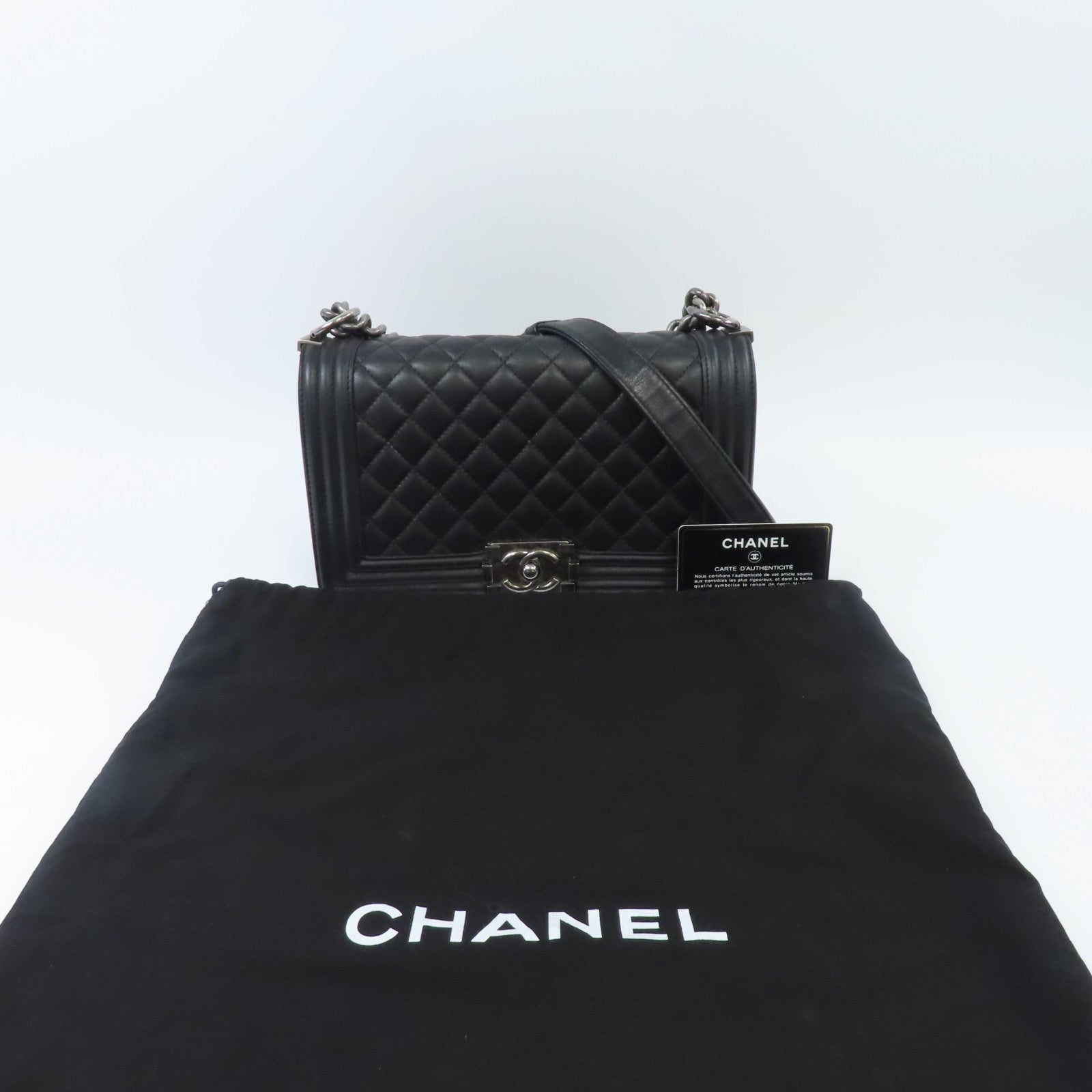 CHANEL 【激減優惠】菱格牛皮皮革Chanel Boy 25CM黑扣鏈帶肩背袋黑色