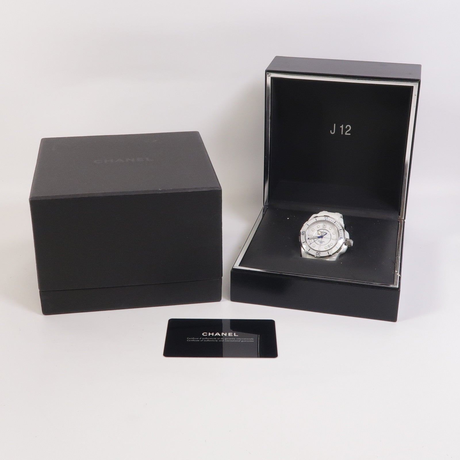 CHANEL Marine Date H2560