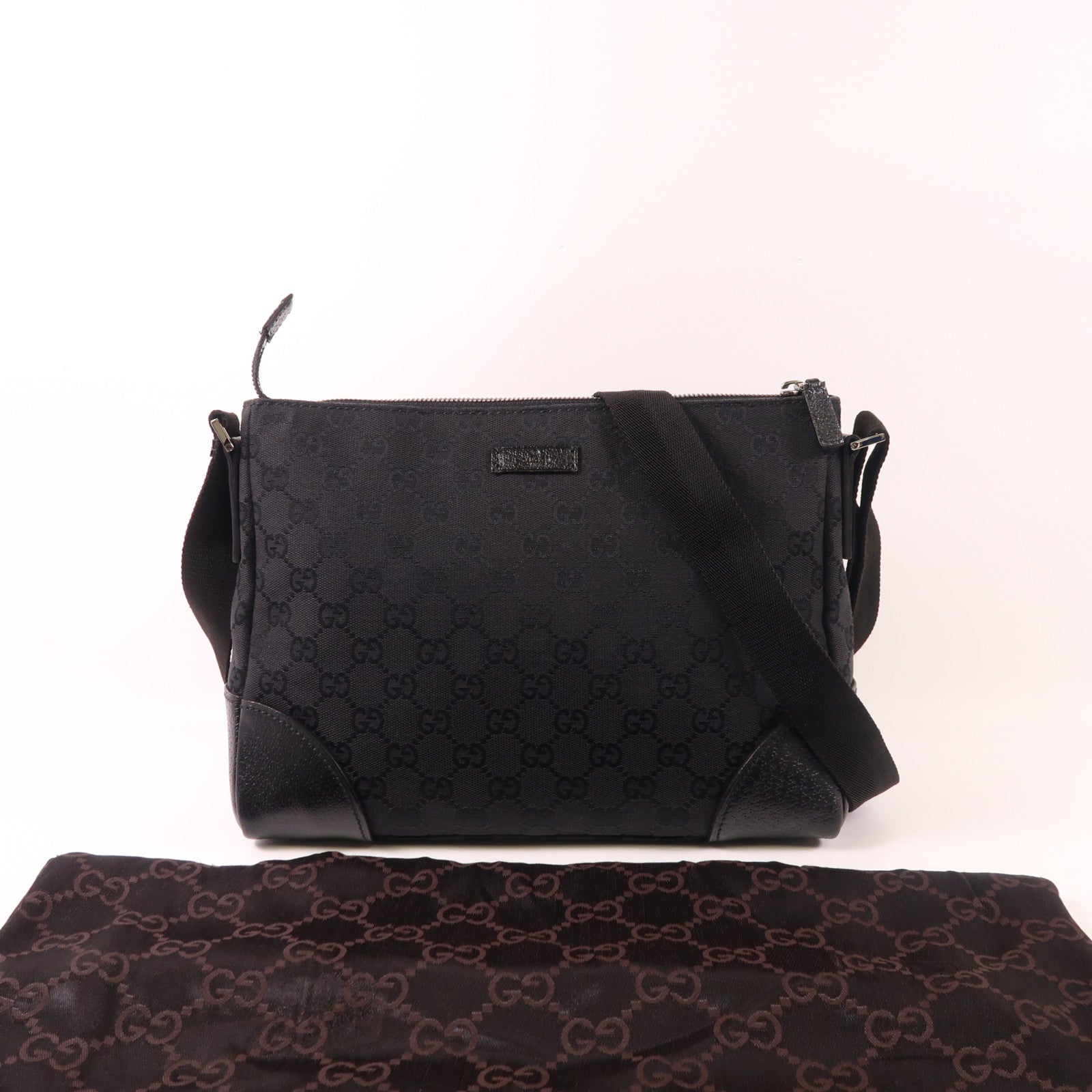 GUCCI 帆布Shoulder Bag銀扣肩背袋