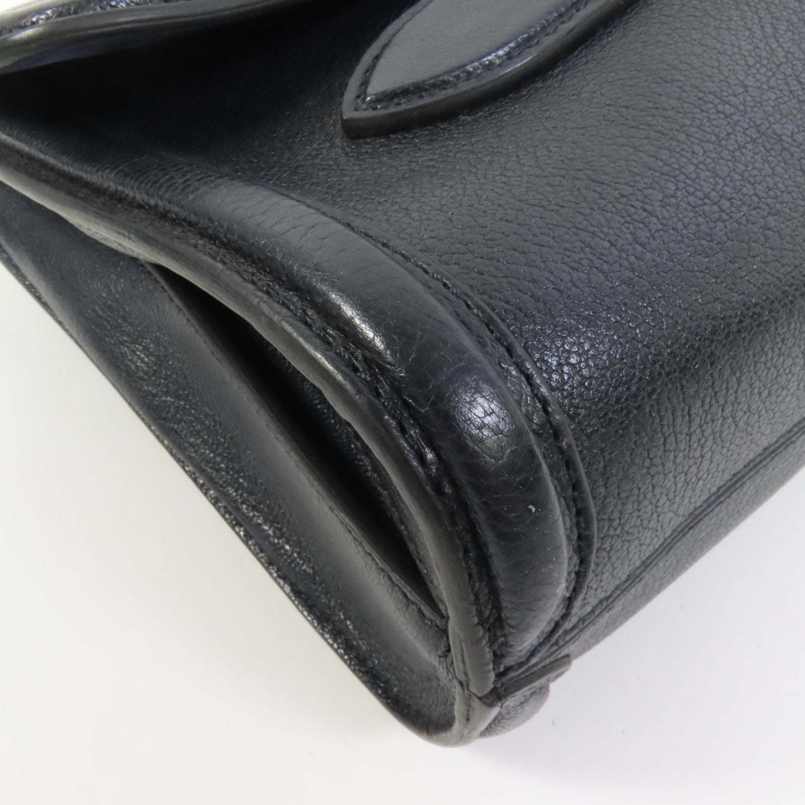 Alexander McQueen 牛皮皮革McQueen Clutch Bag金扣手提包