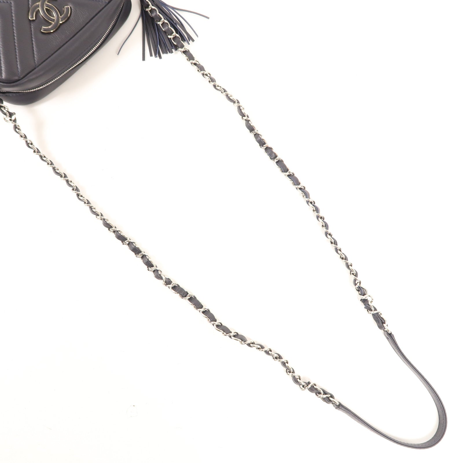 CHANEL 牛皮皮革Chain Shoulder銀扣肩背袋