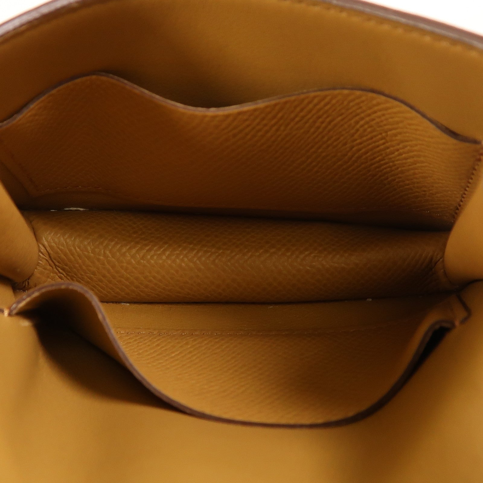 HERMES Epsom皮革Constance Slim銀扣錢包Biscuit