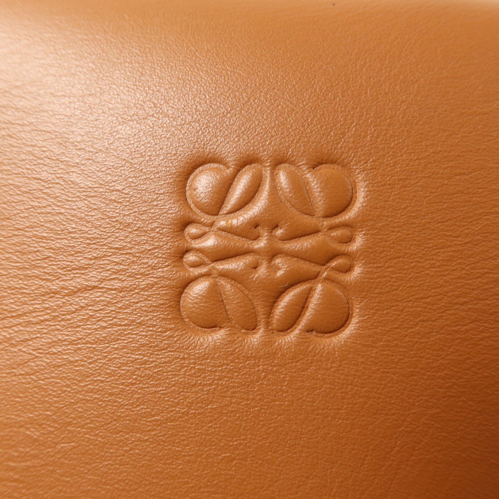 LOEWE 牛皮皮革Small Gate肩背袋