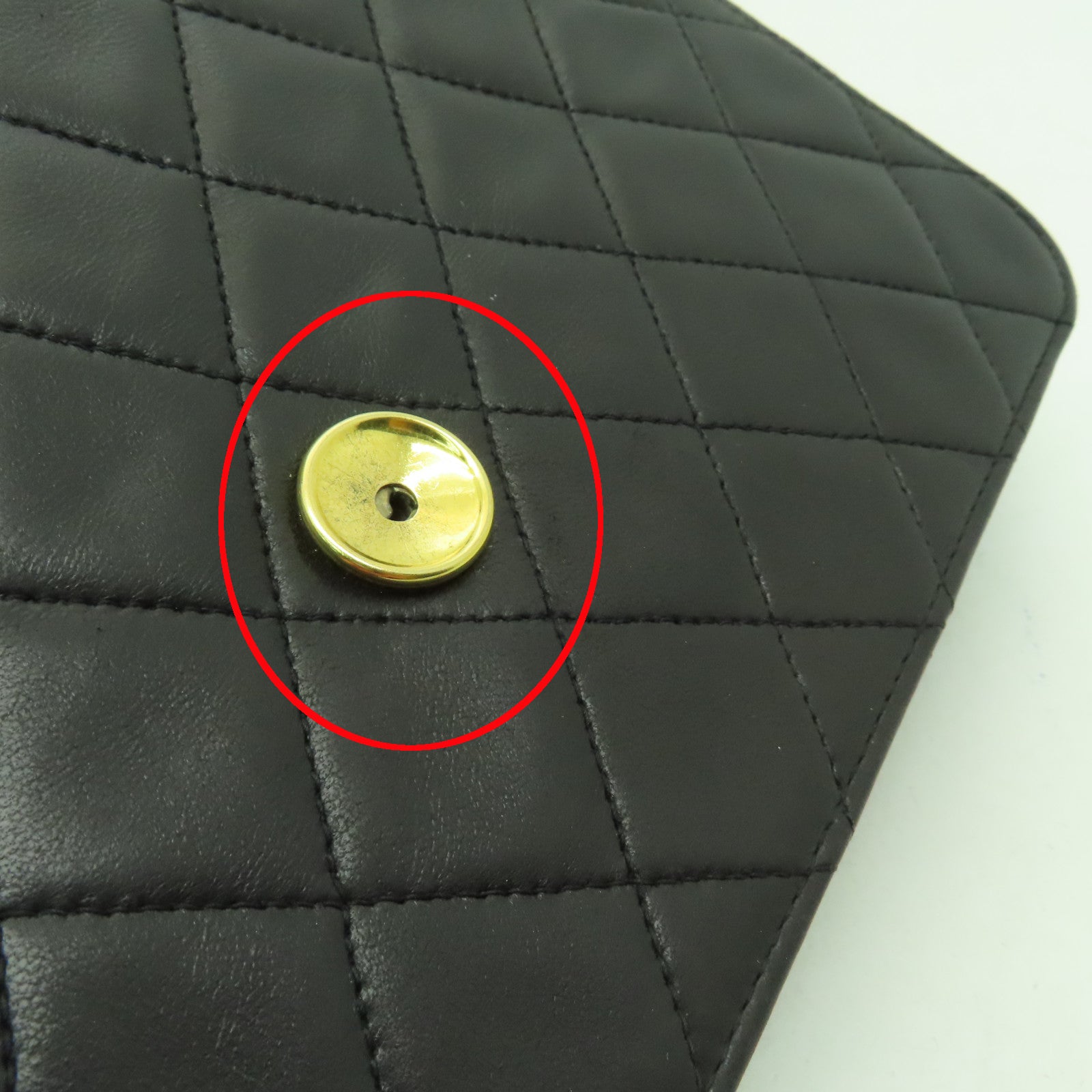 CHANEL 菱格羊皮皮革Pushlock Matelasse金扣鏈帶肩背袋黒色