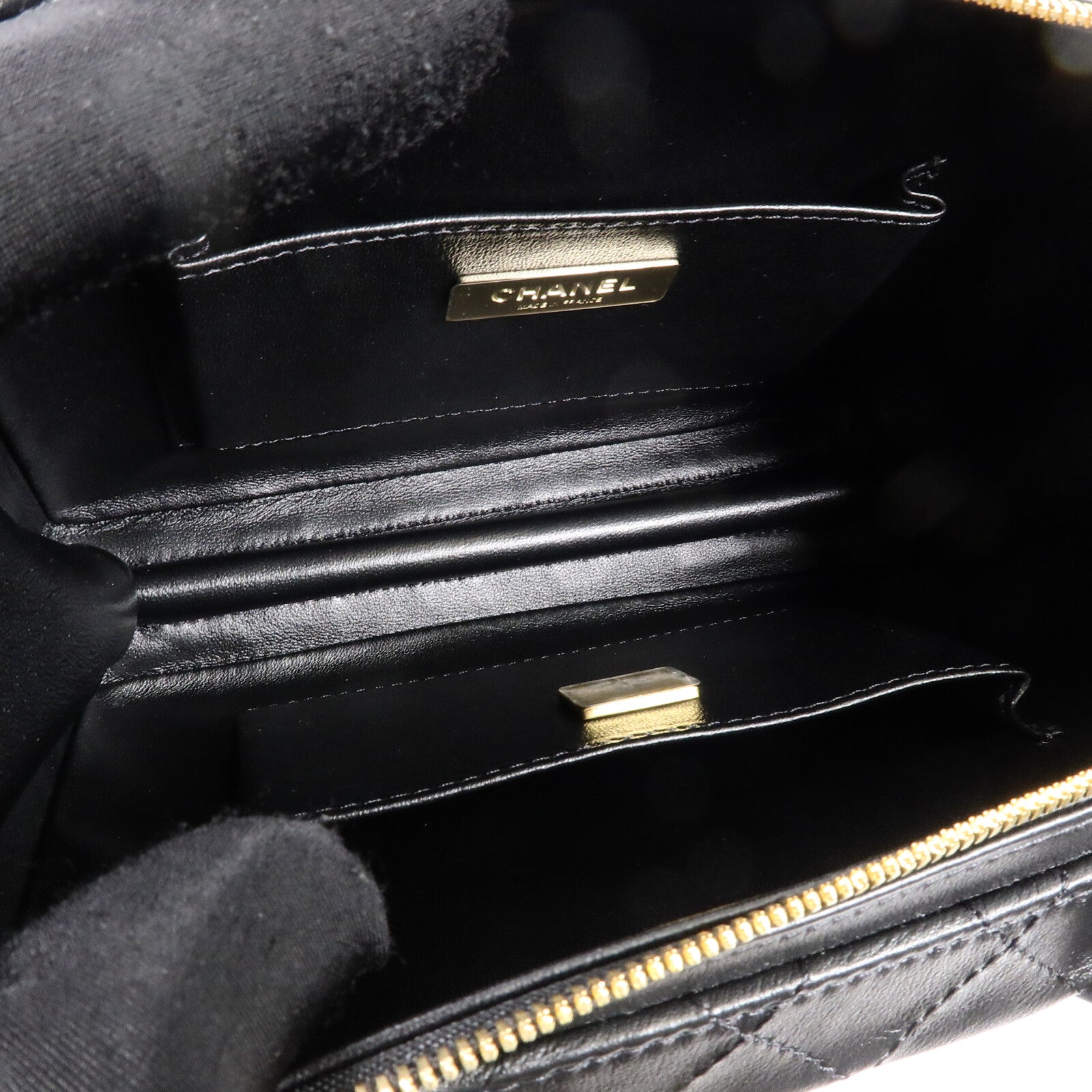 CHANEL 牛皮皮革Vanity Case鏈帶手挽肩背兩用袋